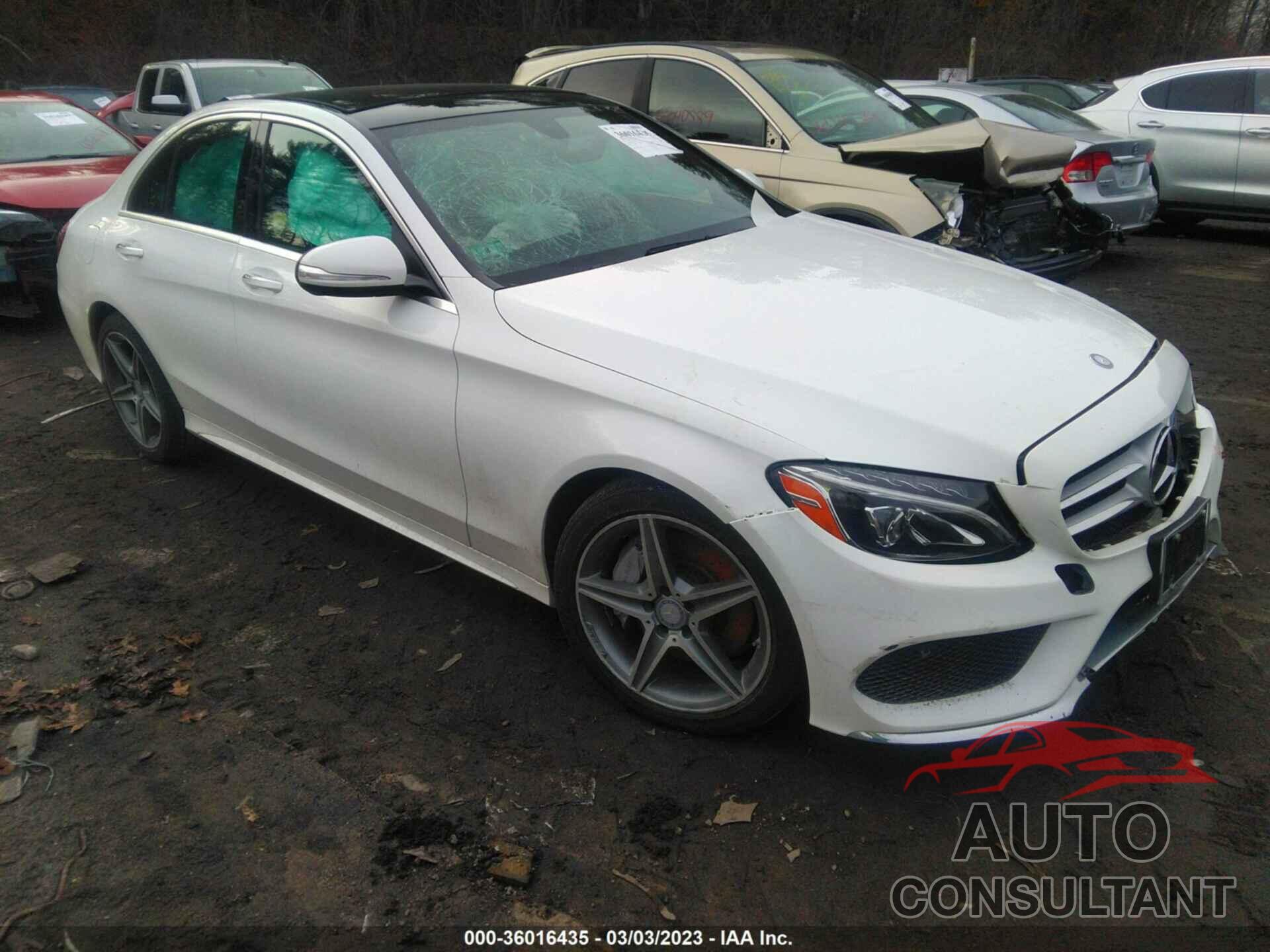 MERCEDES-BENZ C-CLASS 2015 - 55SWF6GBXFU022812