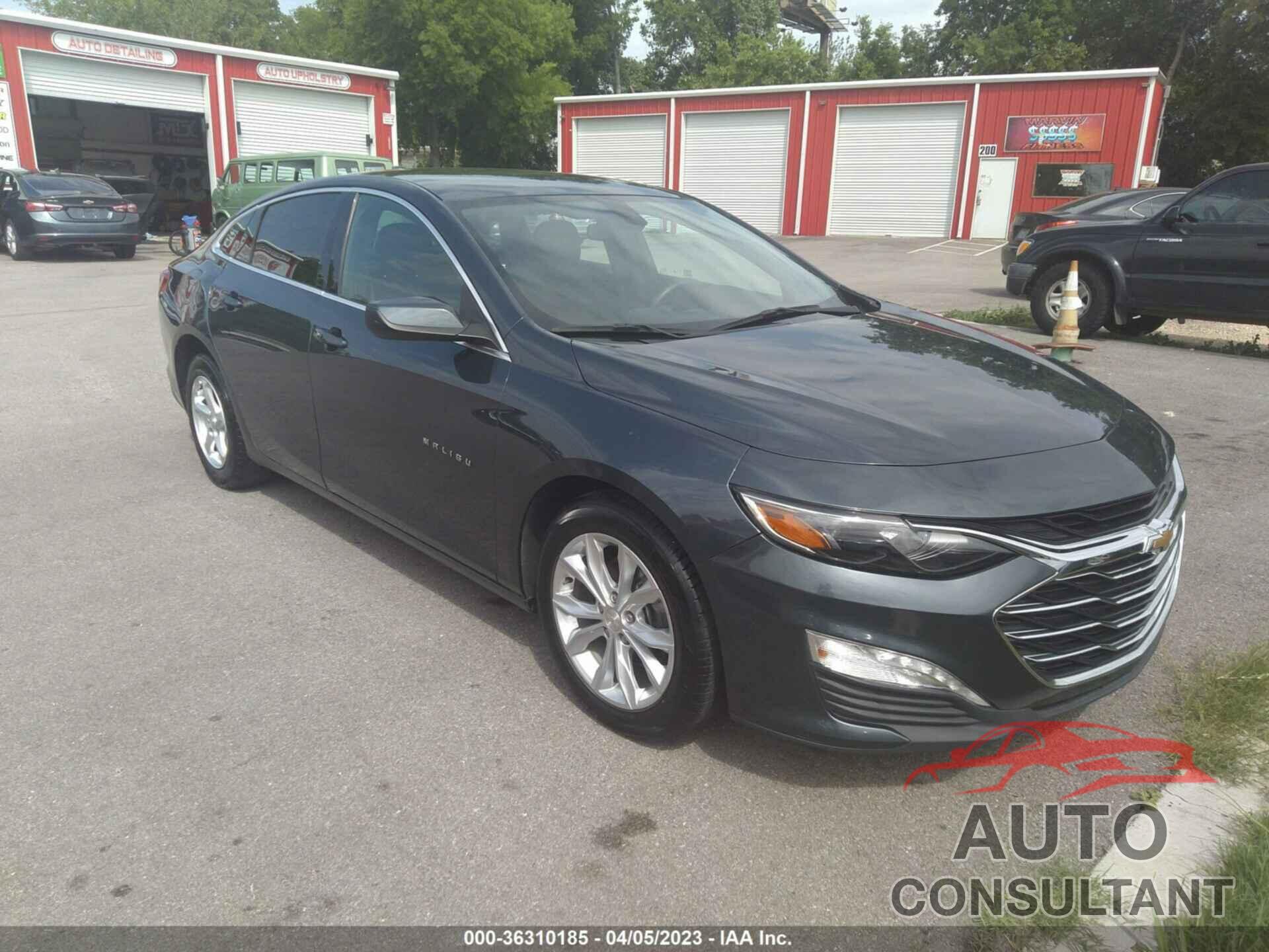 CHEVROLET MALIBU 2020 - 1G1ZD5STXLF035087