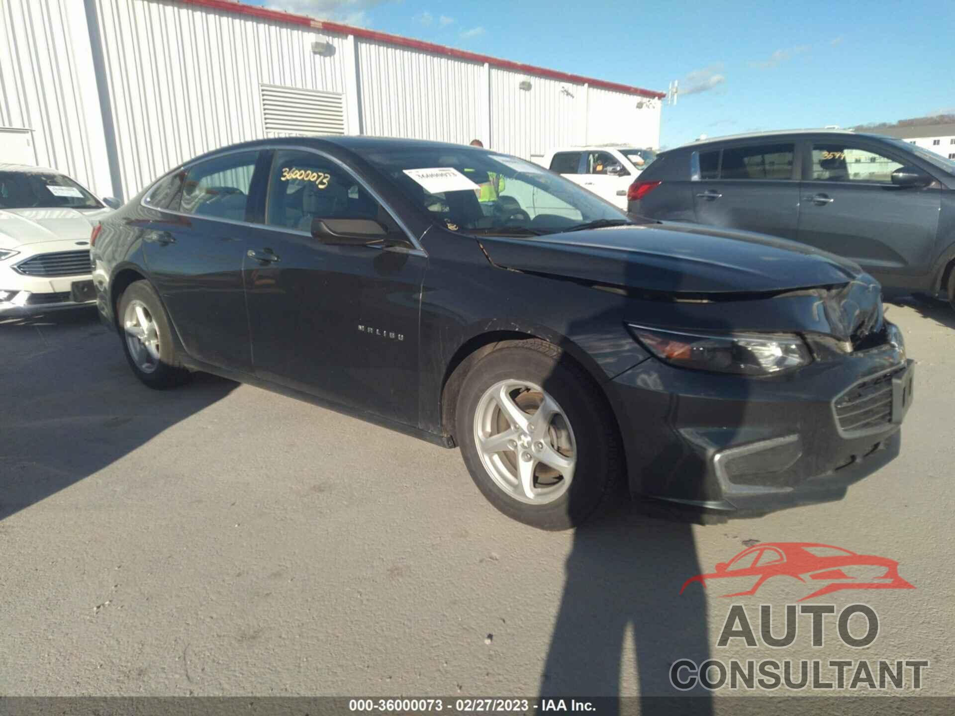CHEVROLET MALIBU 2017 - 1G1ZB5ST8HF135105