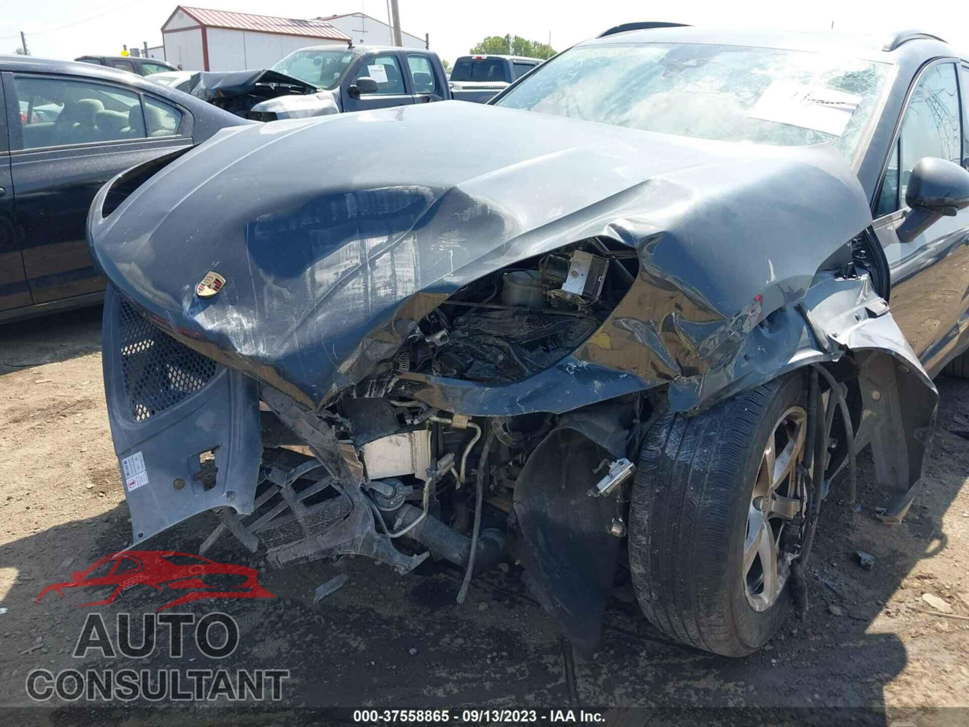 PORSCHE MACAN 2017 - WP1AA2A58HLB07328