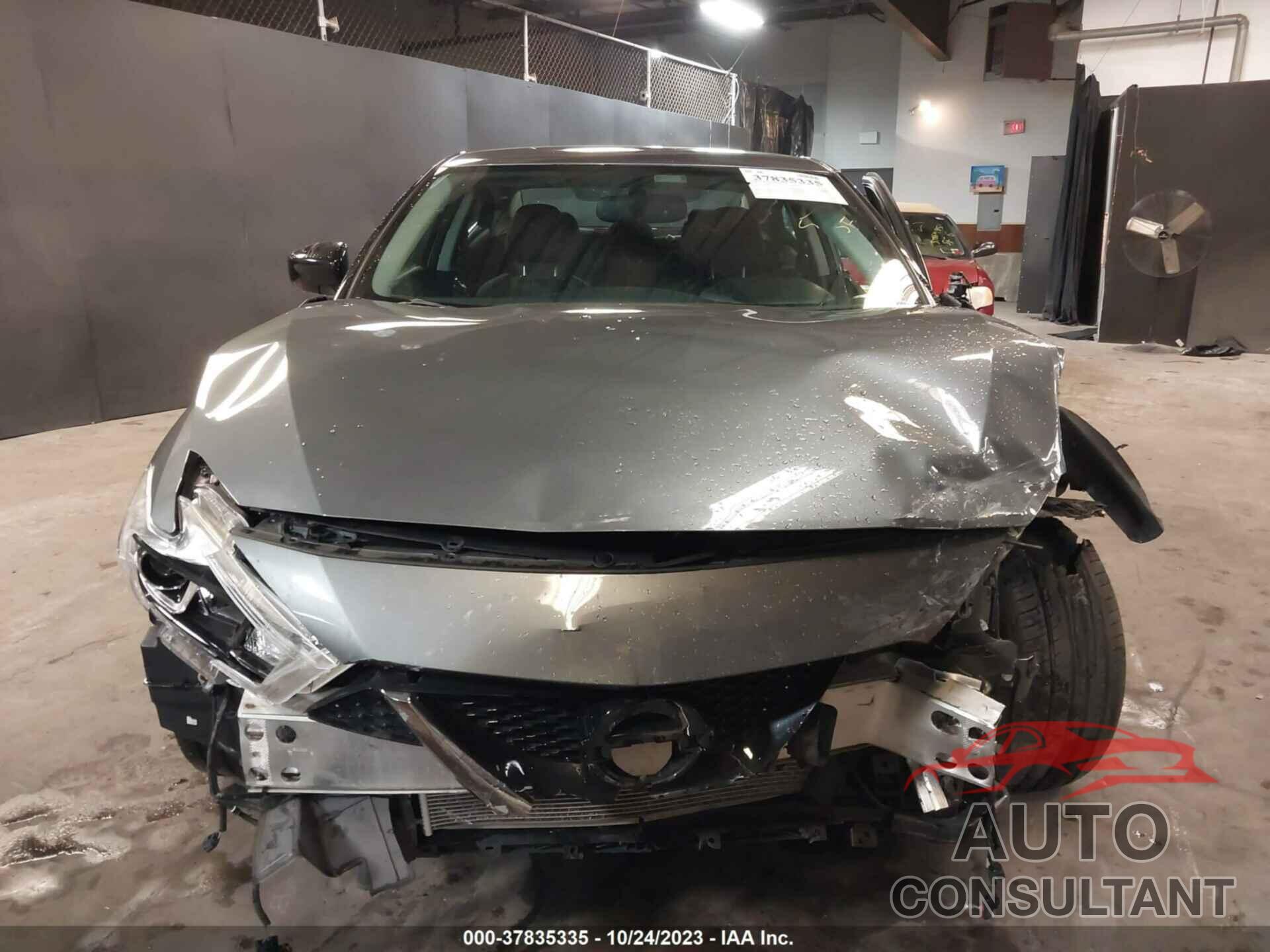 NISSAN MAXIMA 2018 - 1N4AA6AP4JC372088