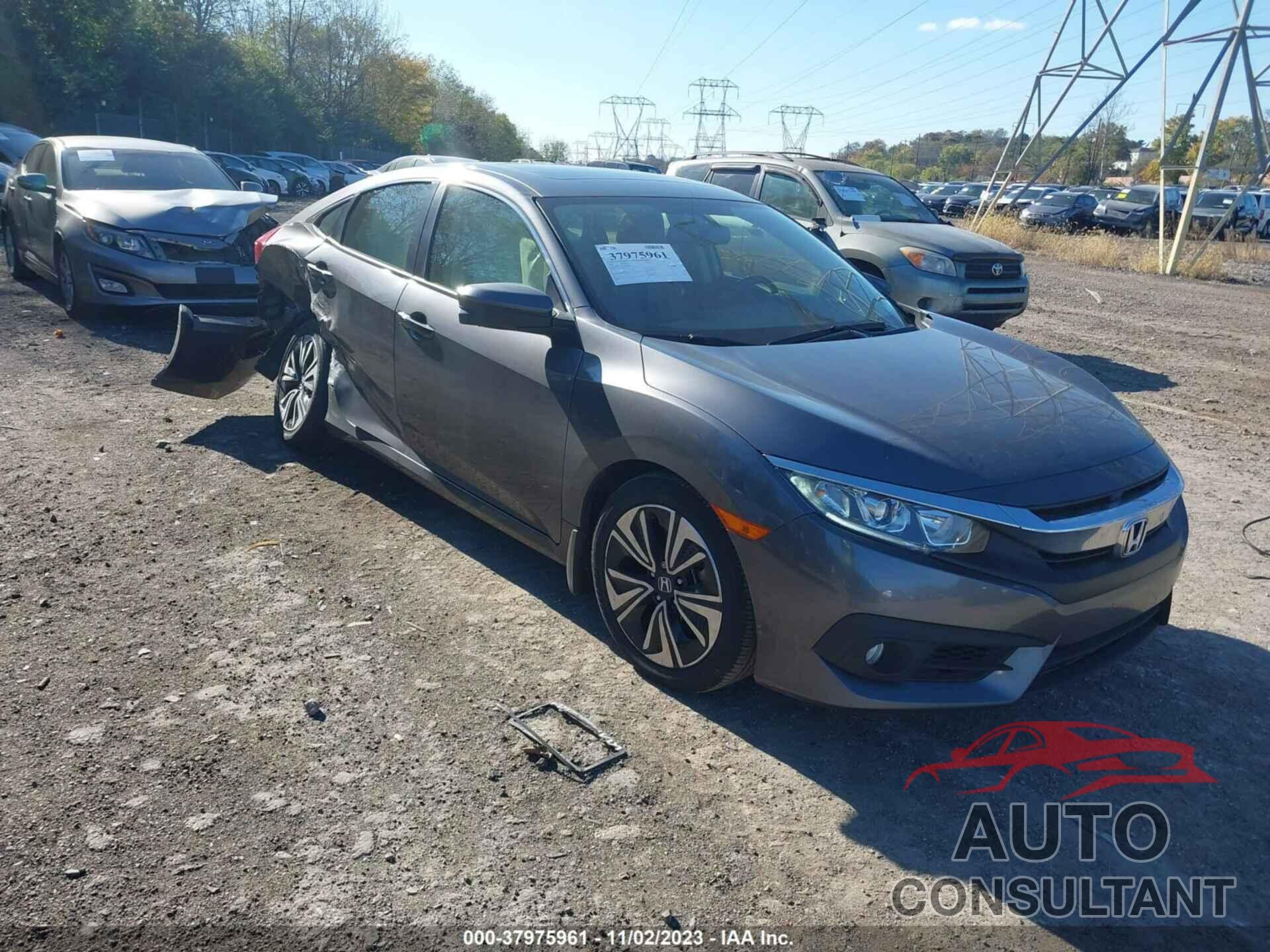 HONDA CIVIC 2018 - JHMFC1F78JX008494