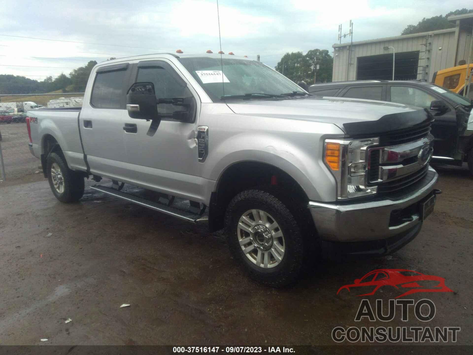 FORD F-250 2017 - 1FT7W2B61HED16113