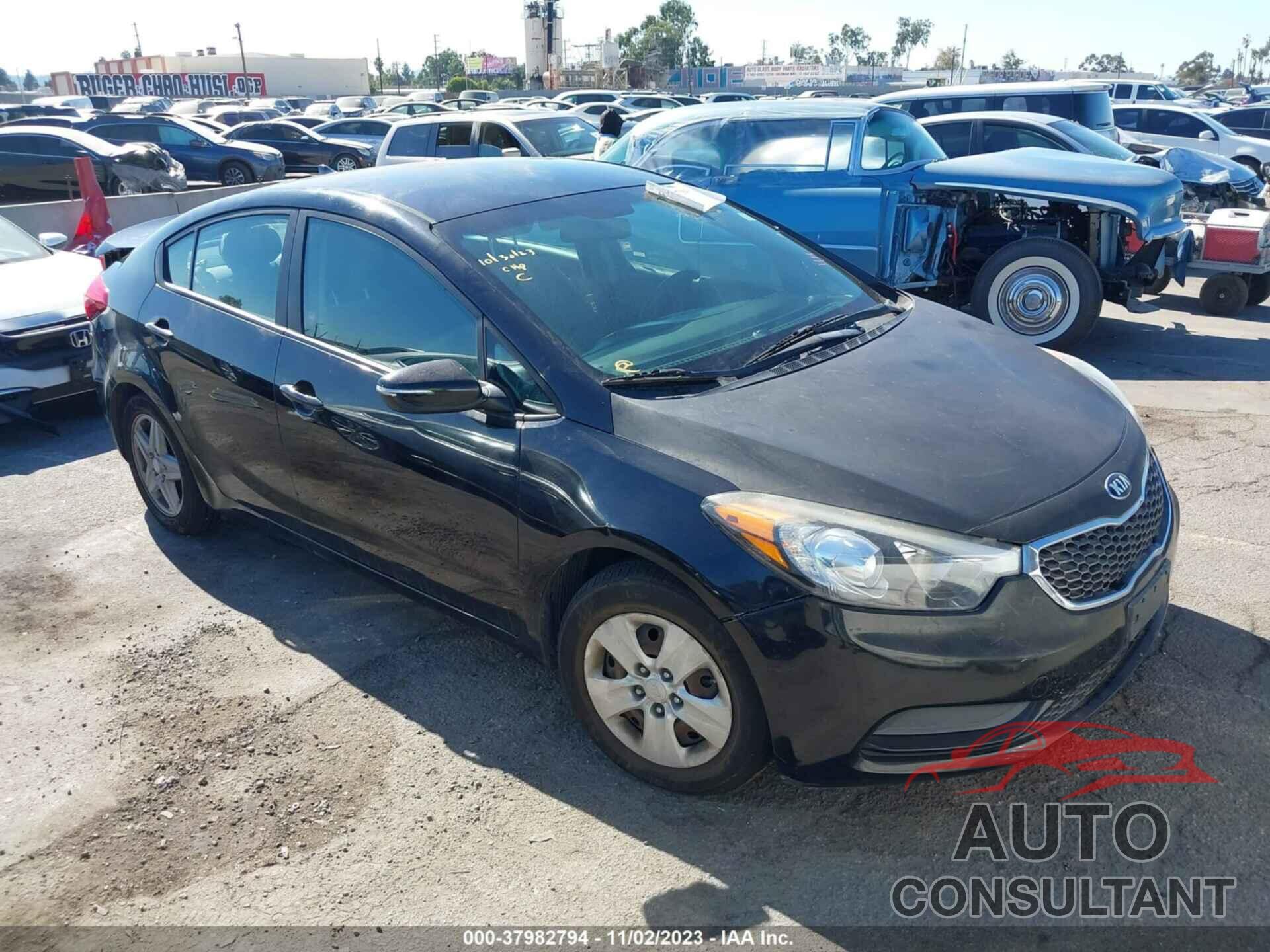 KIA FORTE 2016 - KNAFX4A68G5497390