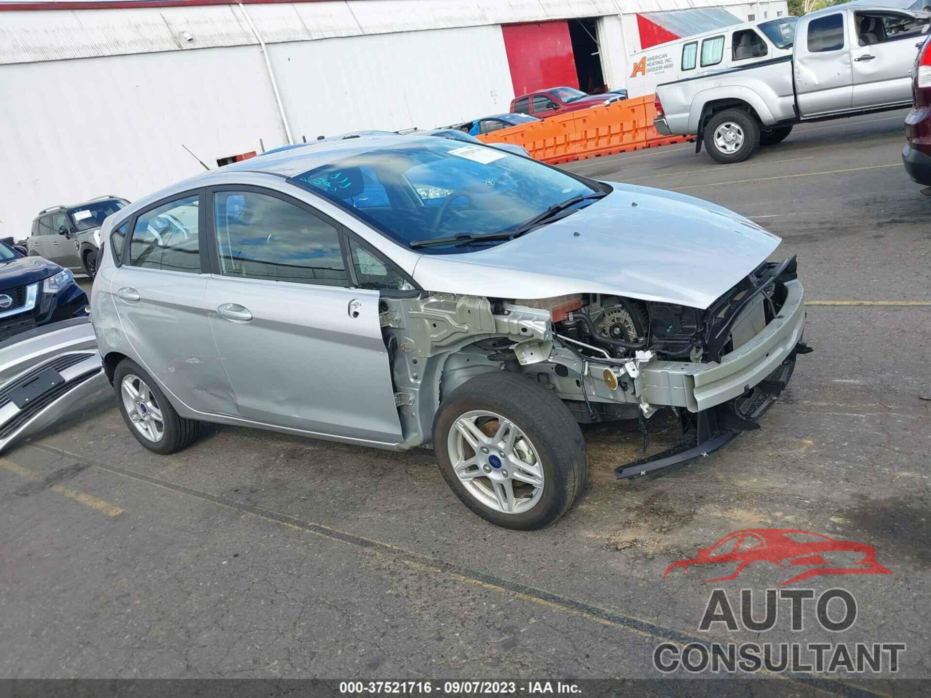 FORD FIESTA 2018 - 3FADP4EJXJM117532