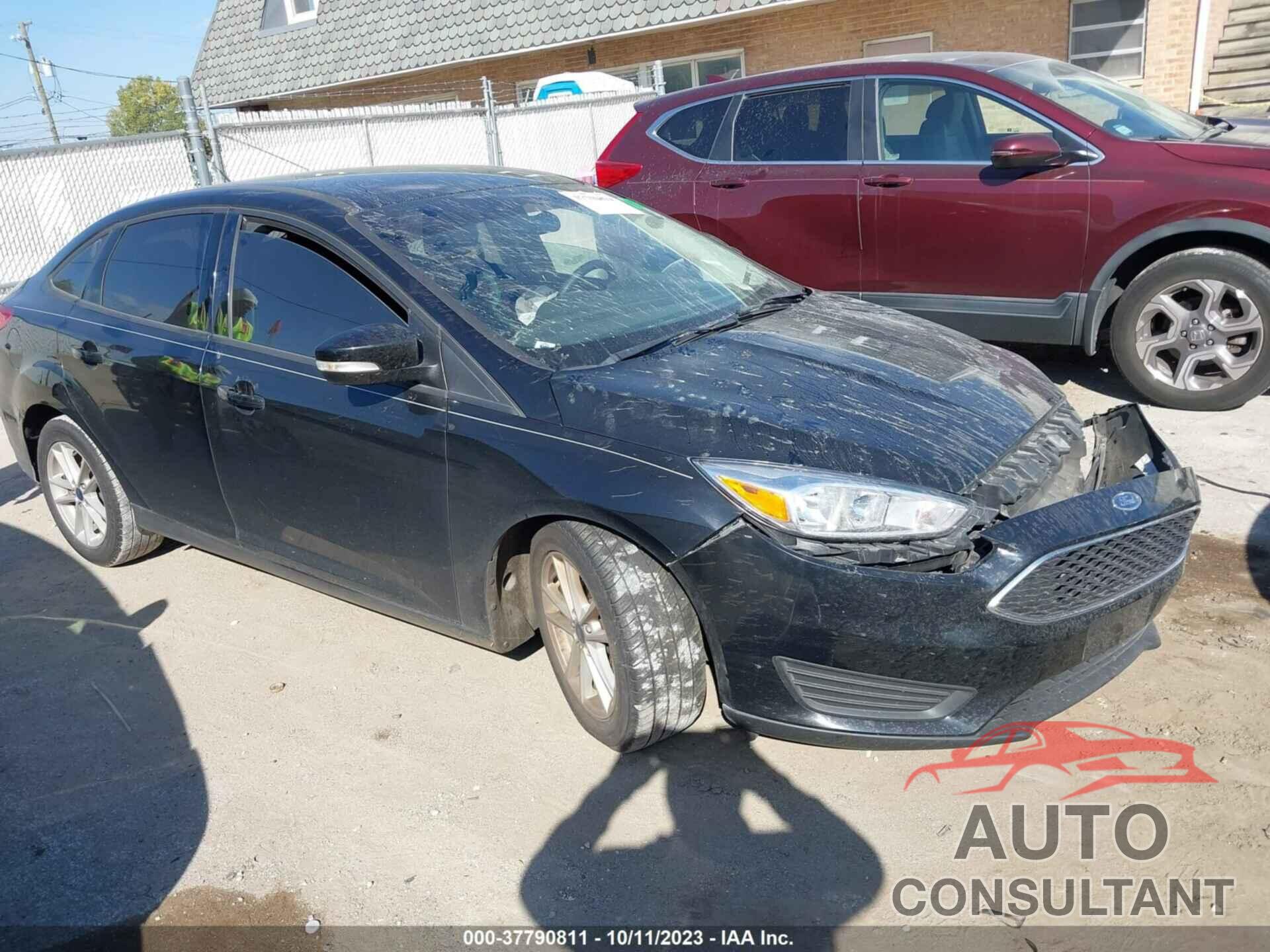 FORD FOCUS 2017 - 1FADP3F24HL222189