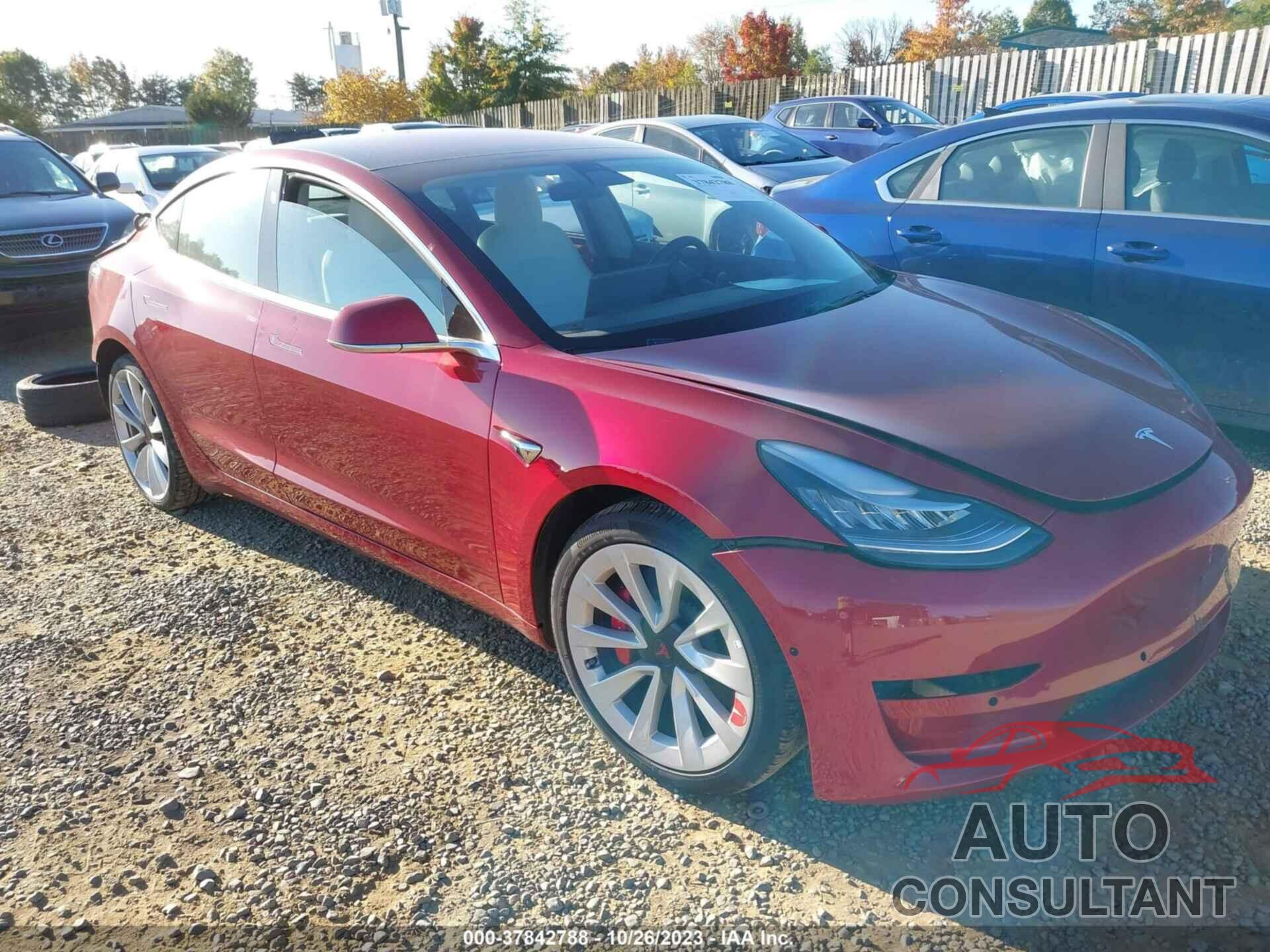 TESLA MODEL 3 2018 - 5YJ3E1EB7JF055577