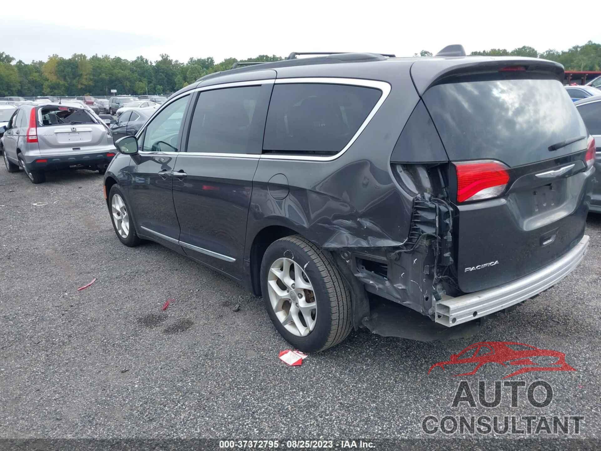 CHRYSLER PACIFICA 2017 - 2C4RC1BG6HR831373
