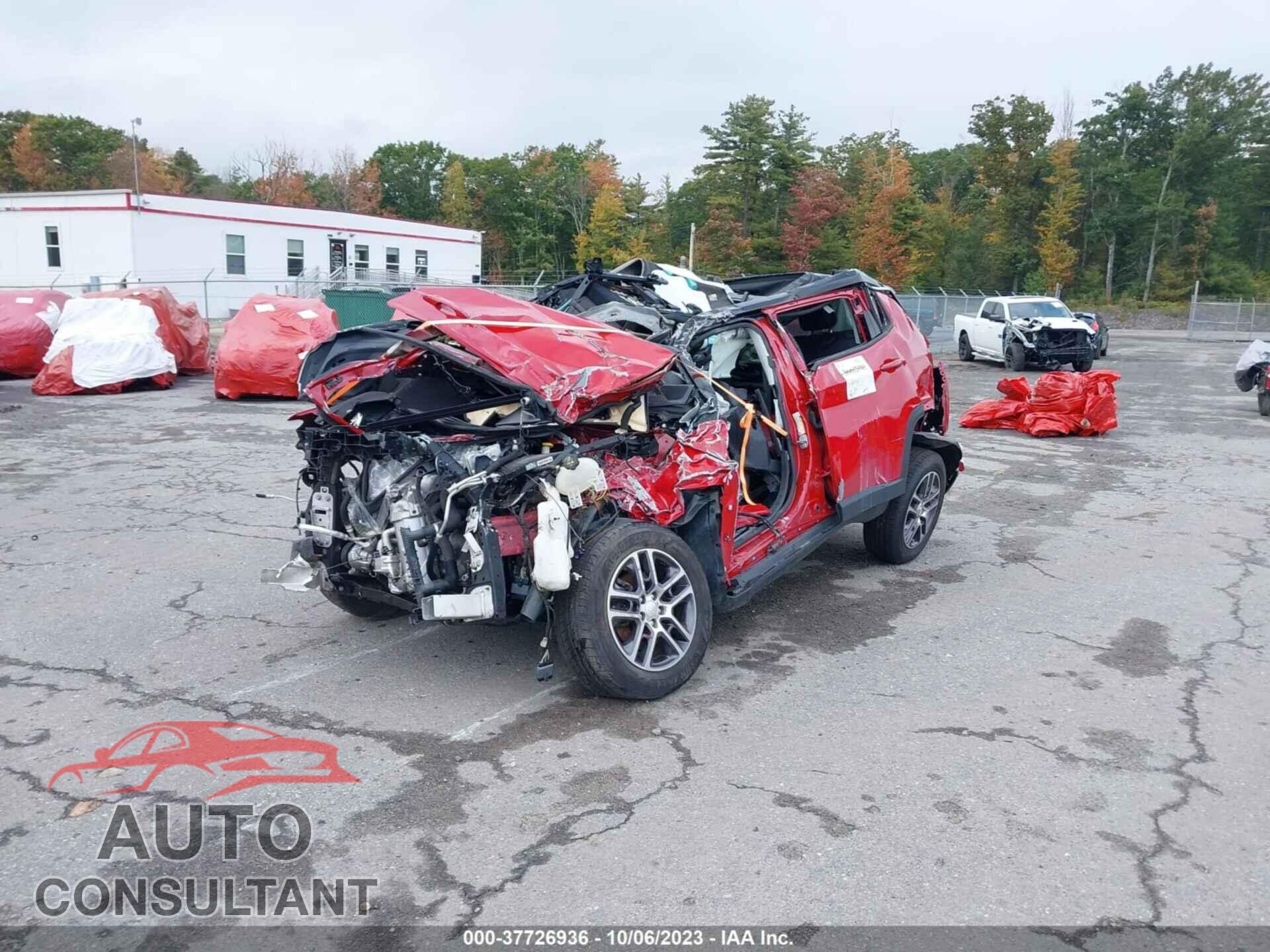 JEEP COMPASS 2018 - 3C4NJDBB2JT115437