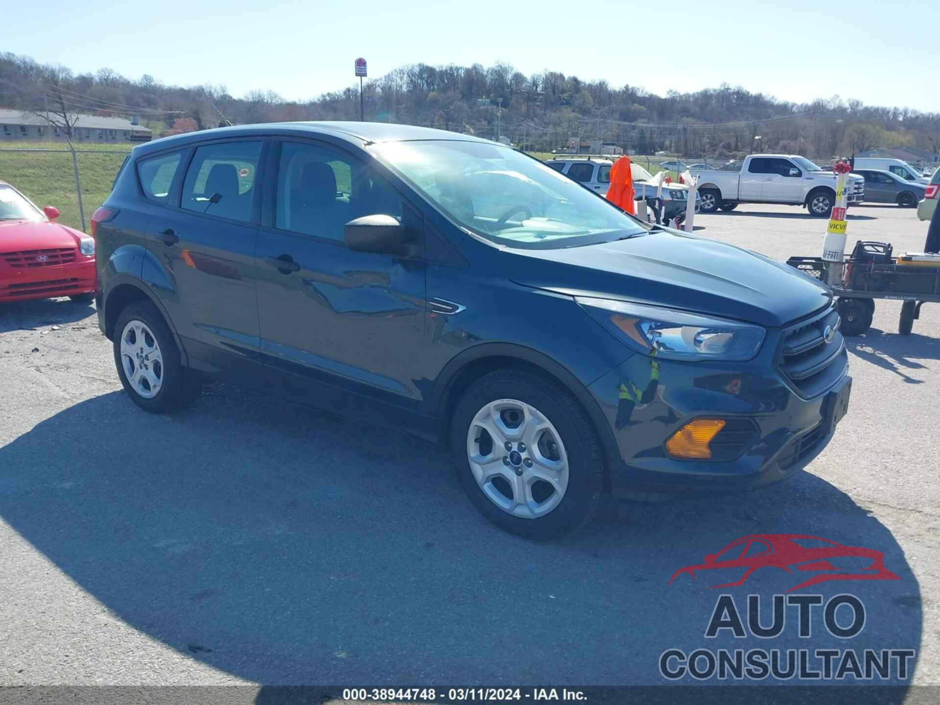 FORD ESCAPE 2019 - 1FMCU0F78KUA54126