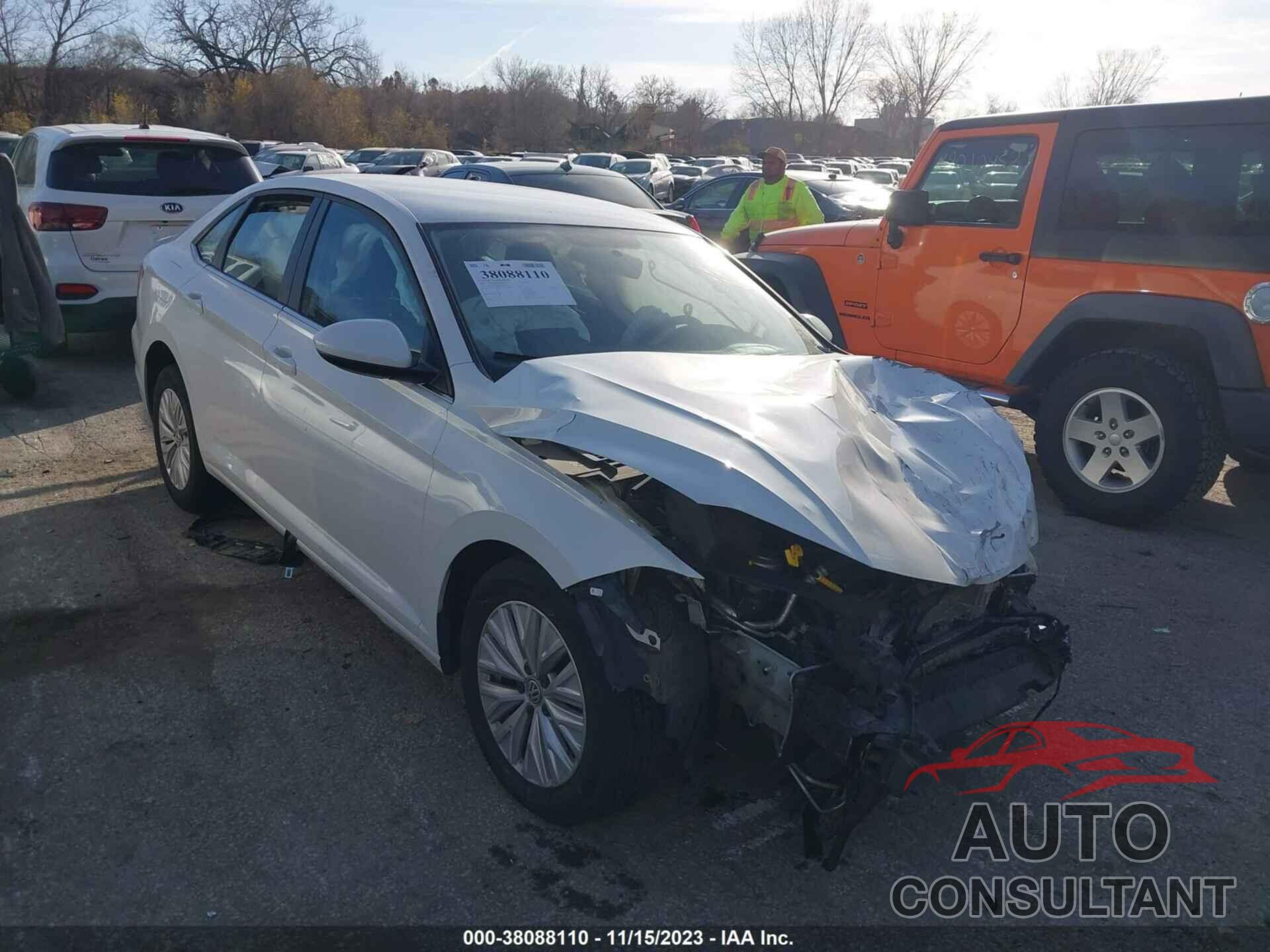 VOLKSWAGEN JETTA 2019 - 3VWC57BU0KM079657