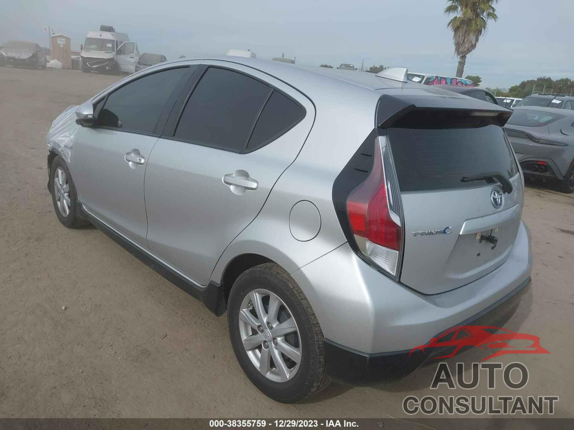 TOYOTA PRIUS C 2017 - JTDKDTB36H1593083