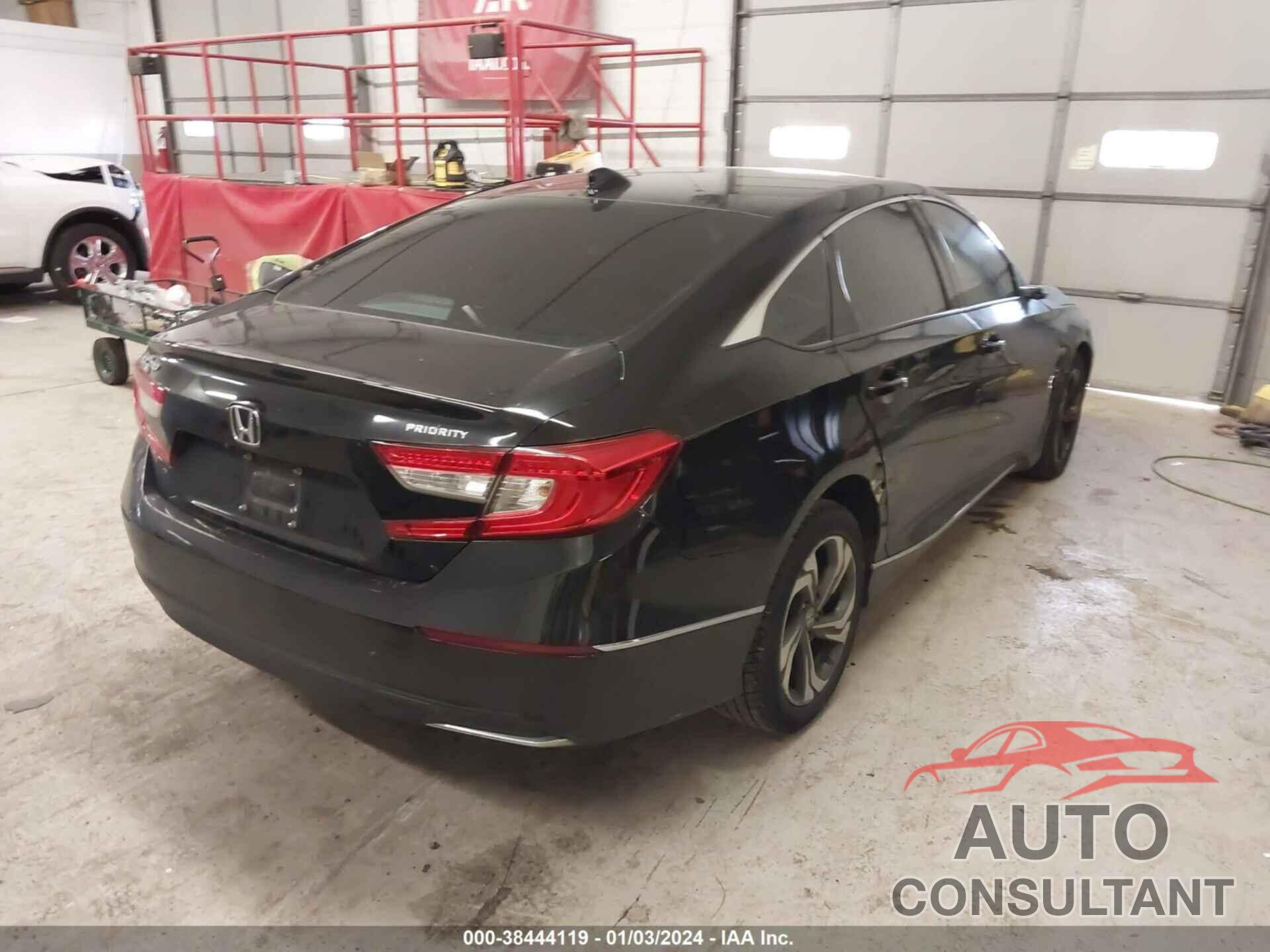 HONDA ACCORD 2018 - 1HGCV1F43JA186029