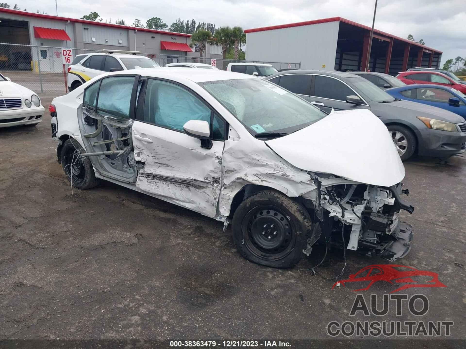 TOYOTA COROLLA 2022 - 5YFEPMAE6NP375231