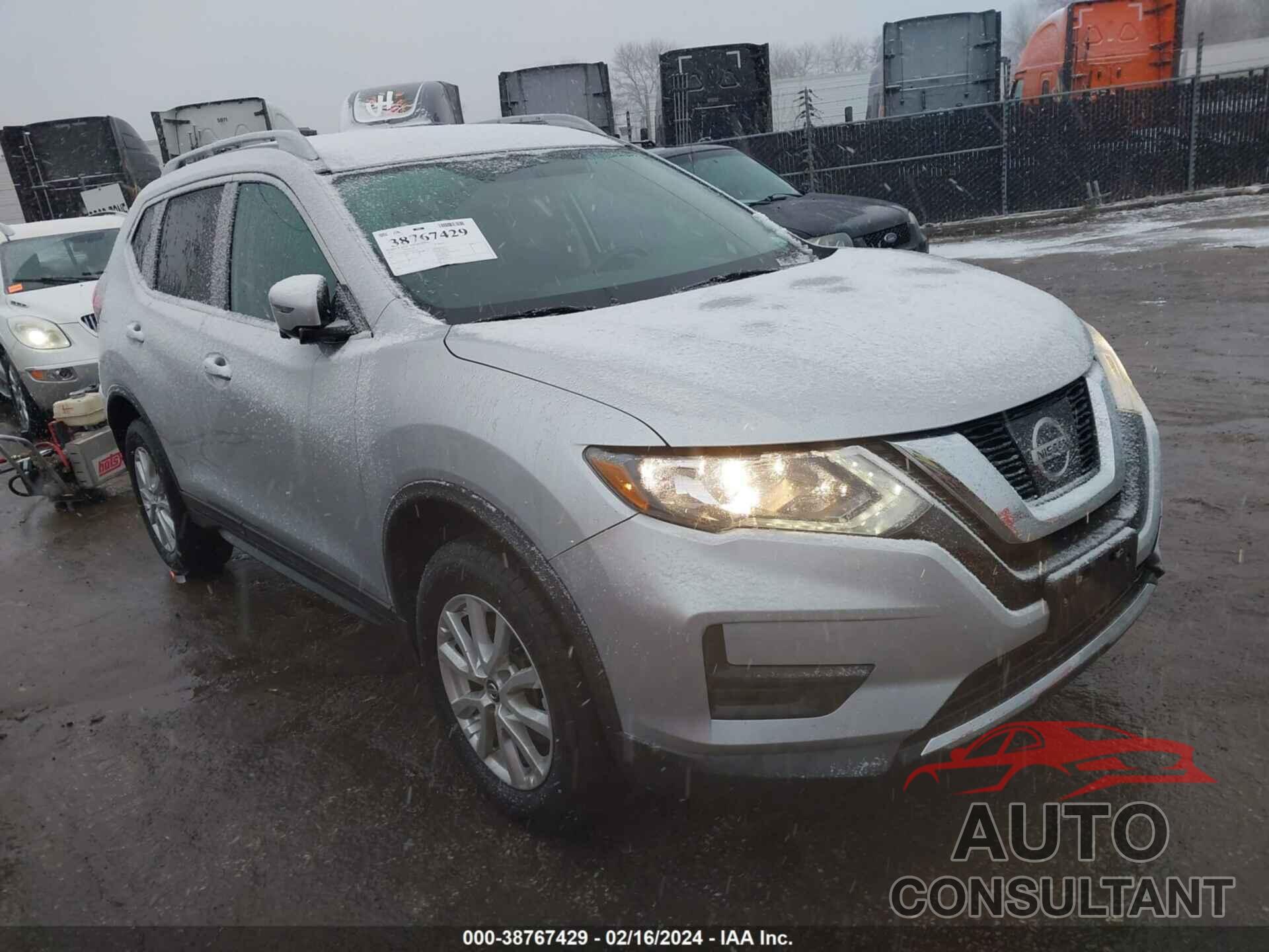 NISSAN ROGUE 2017 - 5N1AT2MN5HC837118