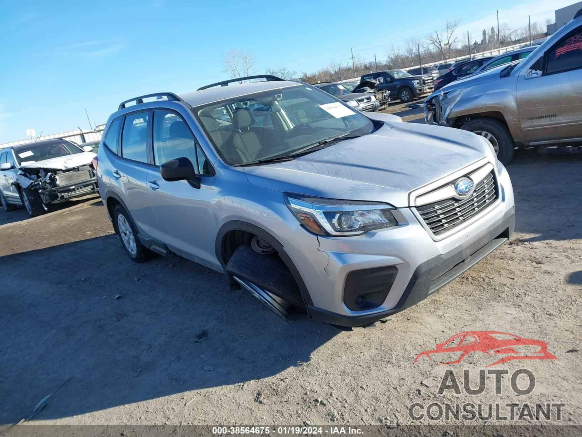 SUBARU FORESTER 2019 - JF2SKACCXKH583780