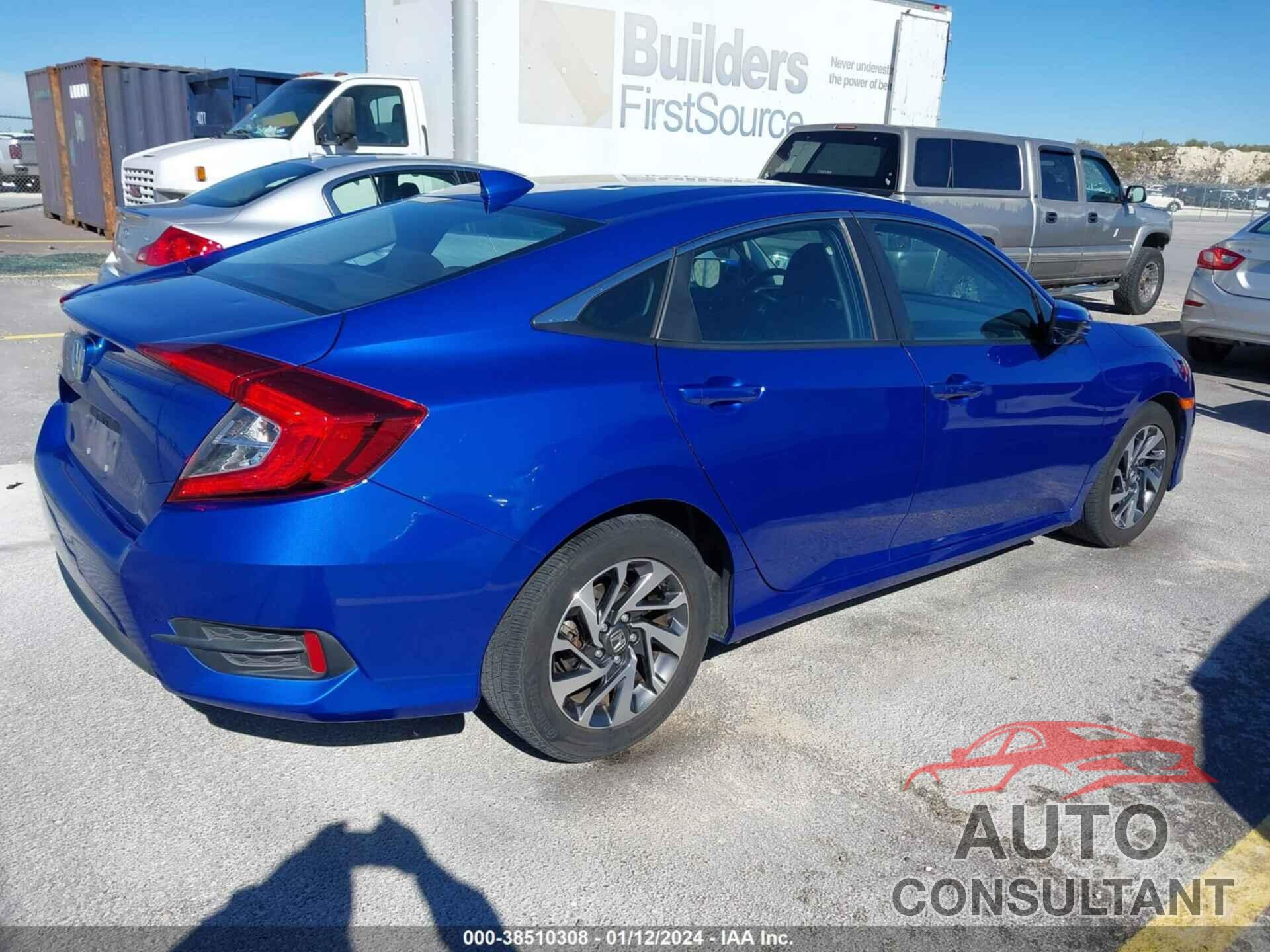 HONDA CIVIC 2018 - 19XFC2F74JE016728