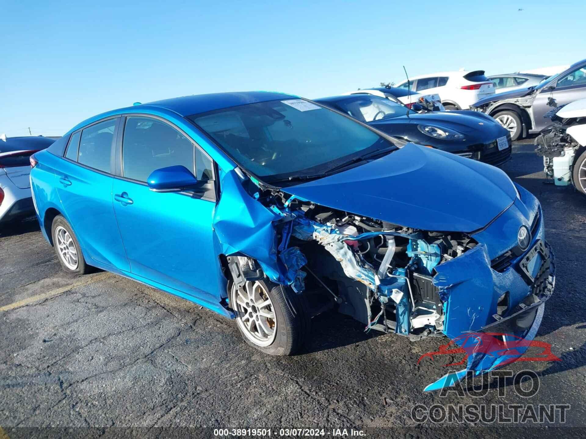 TOYOTA PRIUS 2022 - JTDKAMFU1N3186855