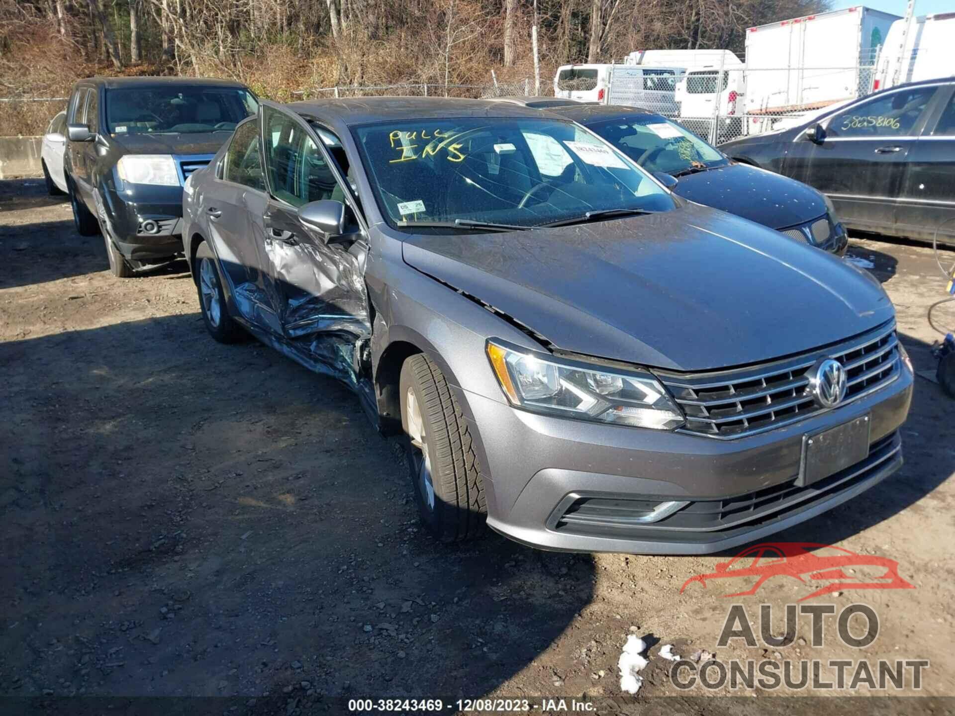 VOLKSWAGEN PASSAT 2016 - 1VWAT7A35GC039072