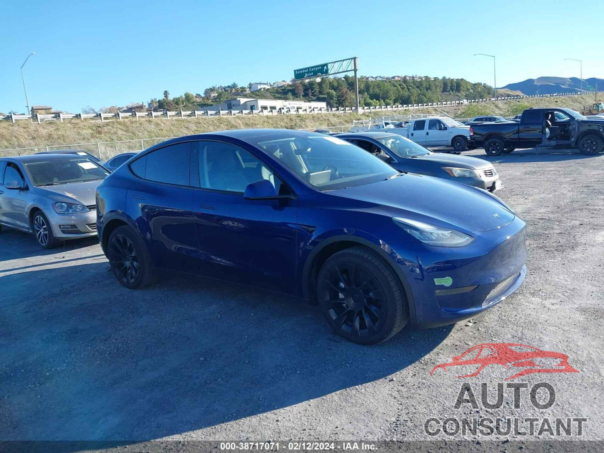 TESLA MODEL Y 2023 - 7SAYGDEE2PA126172