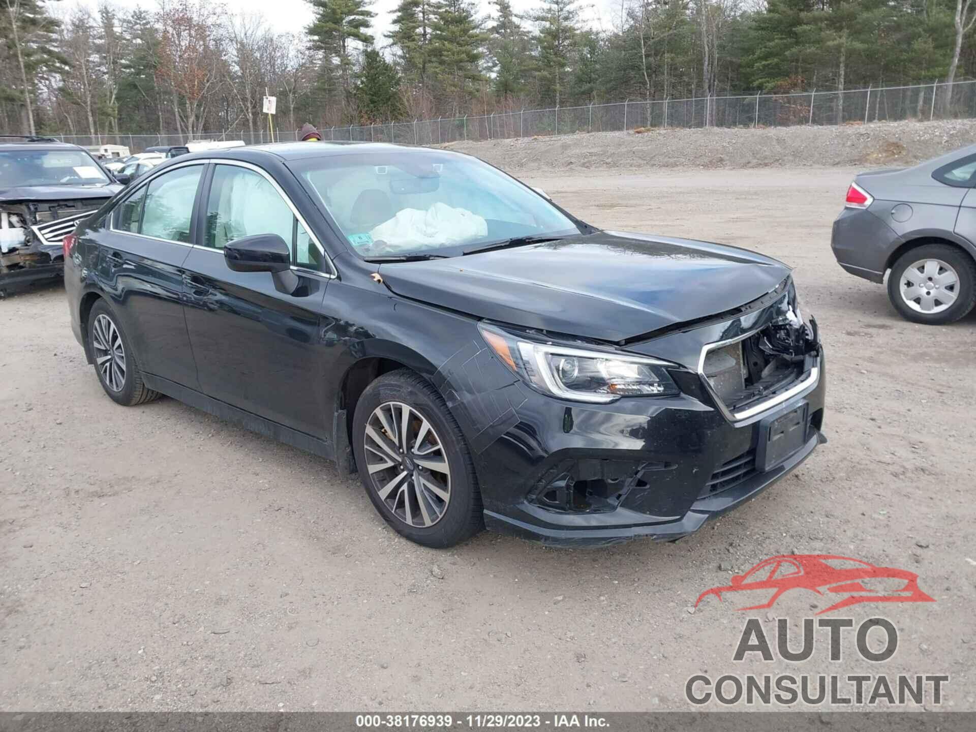 SUBARU LEGACY 2019 - 4S3BNAF61K3003292