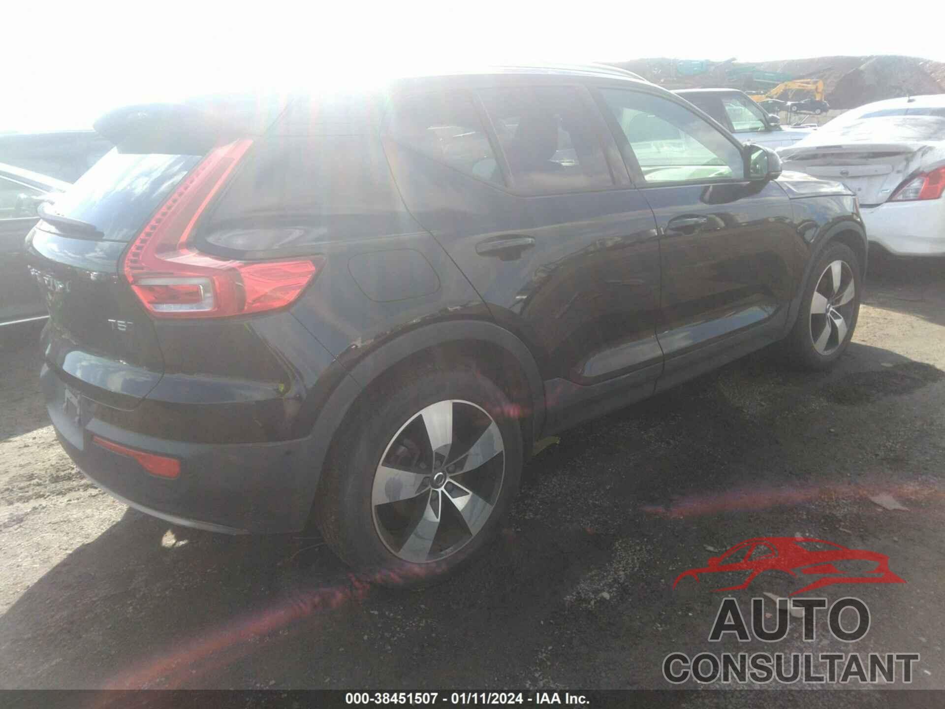 VOLVO XC40 2019 - YV4162XZ4K2014880