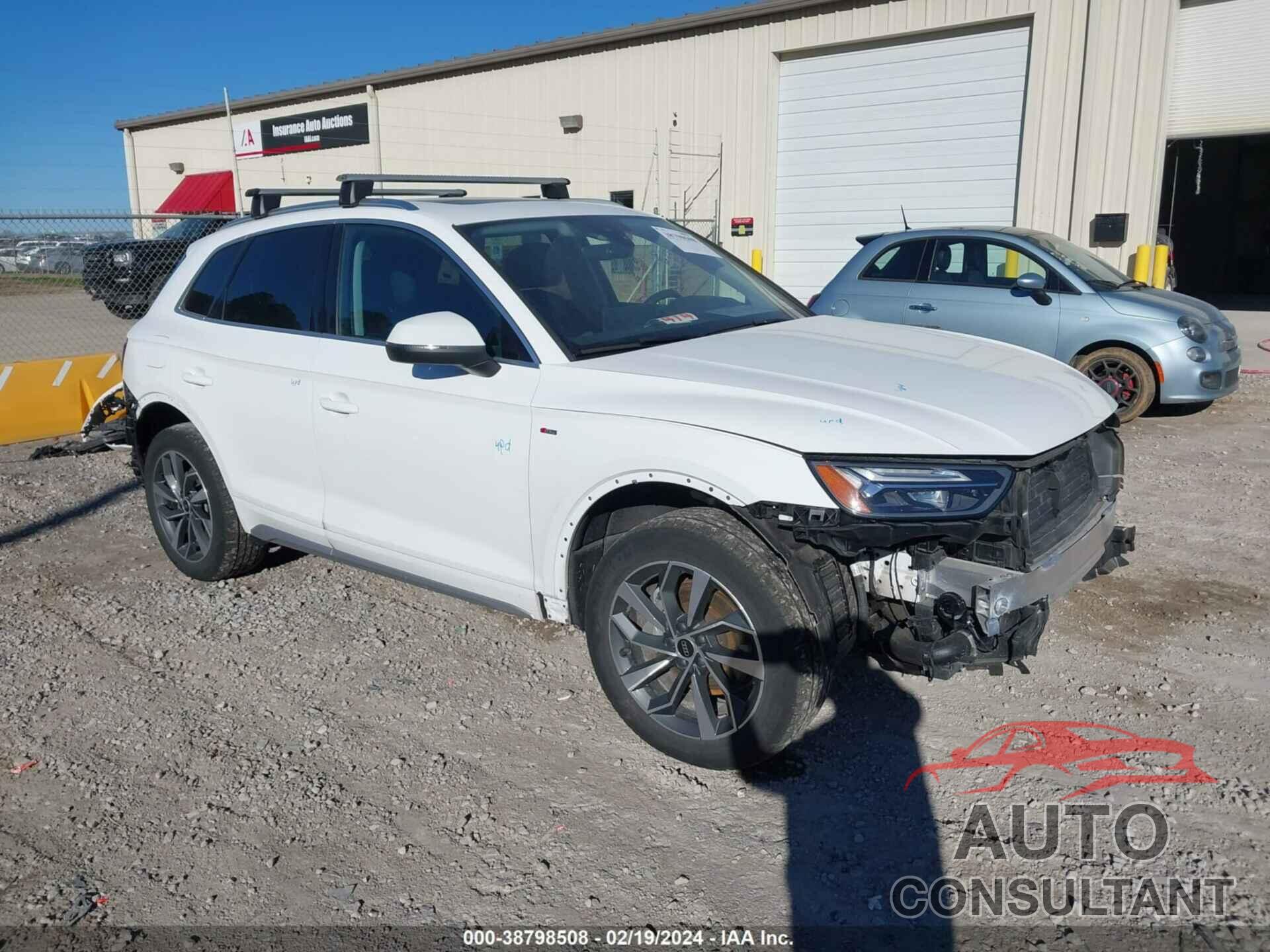 AUDI Q5 2023 - WA1EAAFY1P2099037