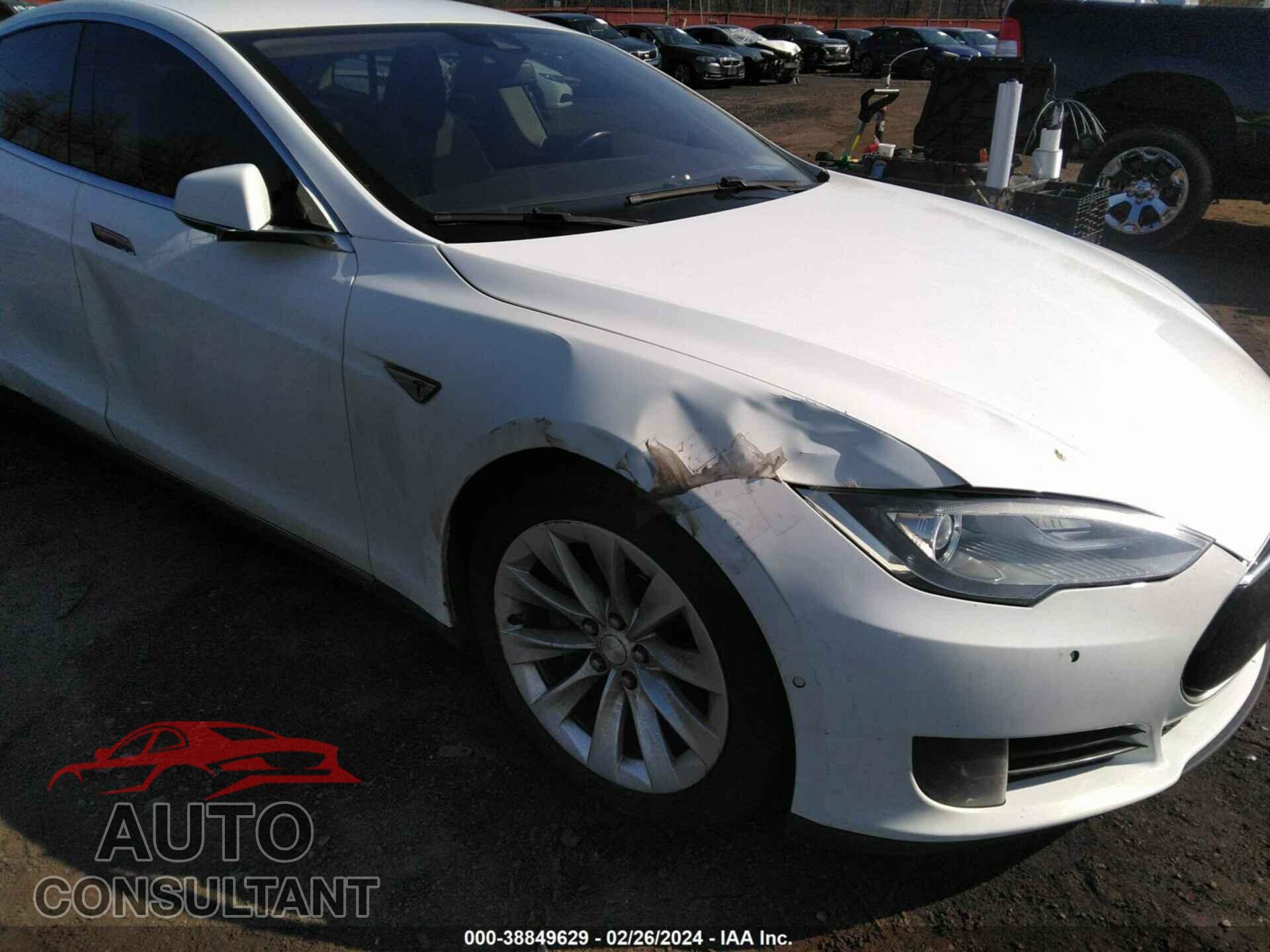 TESLA MODEL S 2016 - 5YJSA1E27GF133159