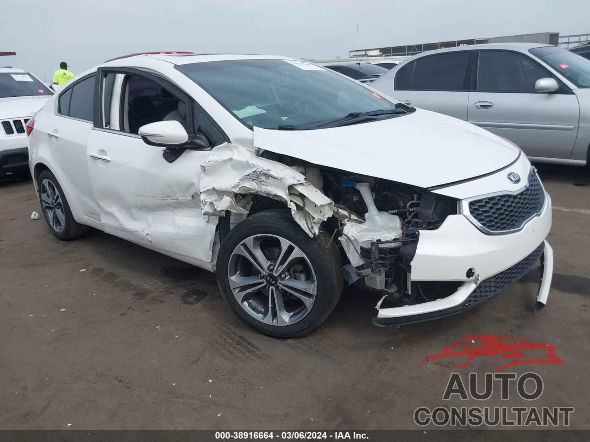 KIA FORTE 2016 - KNAFZ4A88G5616650