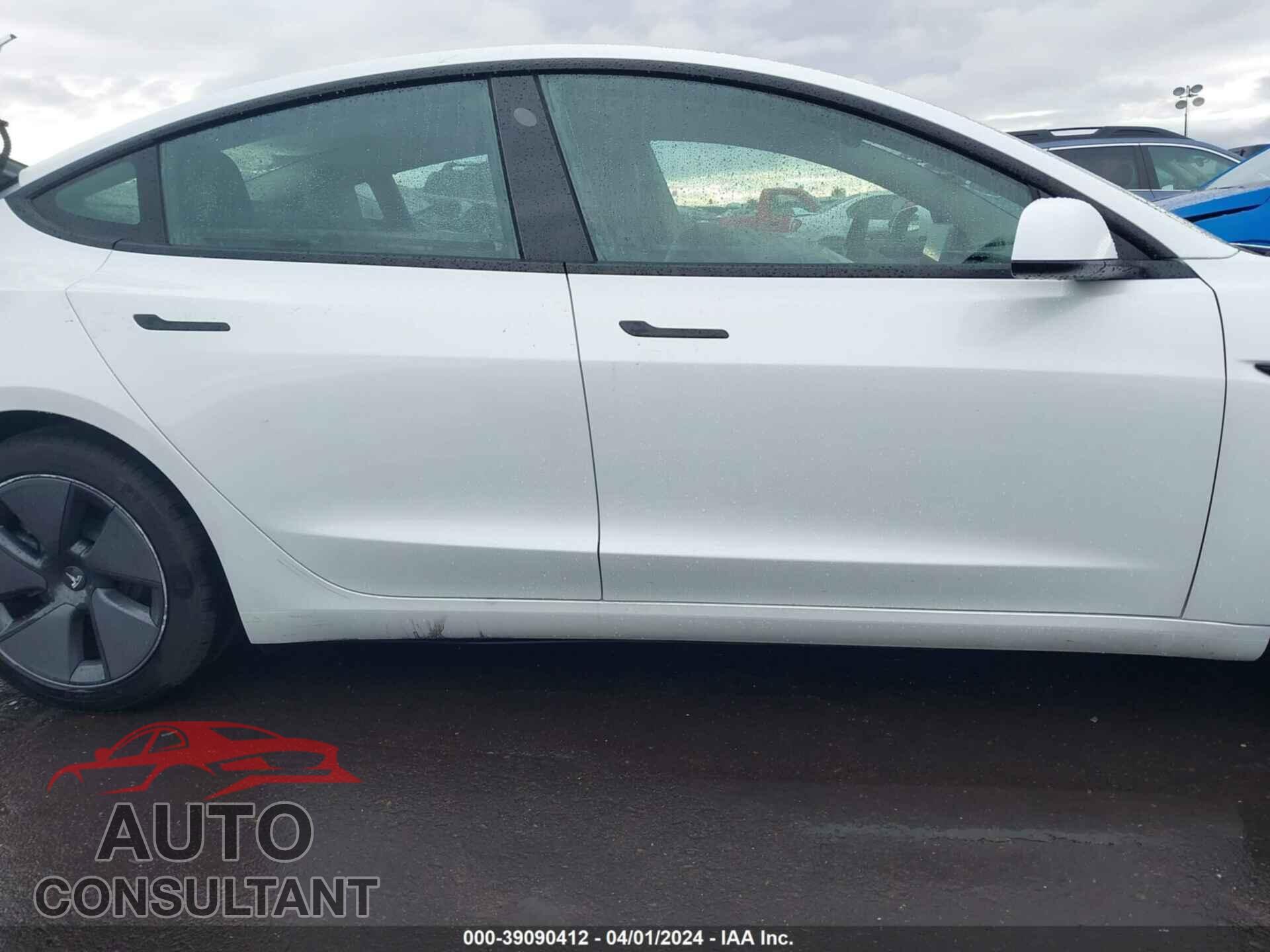 TESLA MODEL 3 2021 - 5YJ3E1EA4MF976960