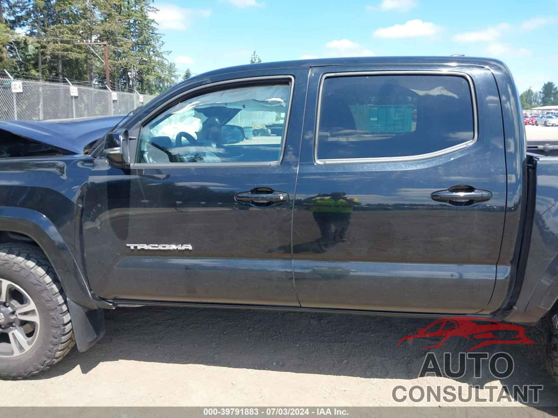 TOYOTA TACOMA 2017 - 5TFCZ5AN0HX110611