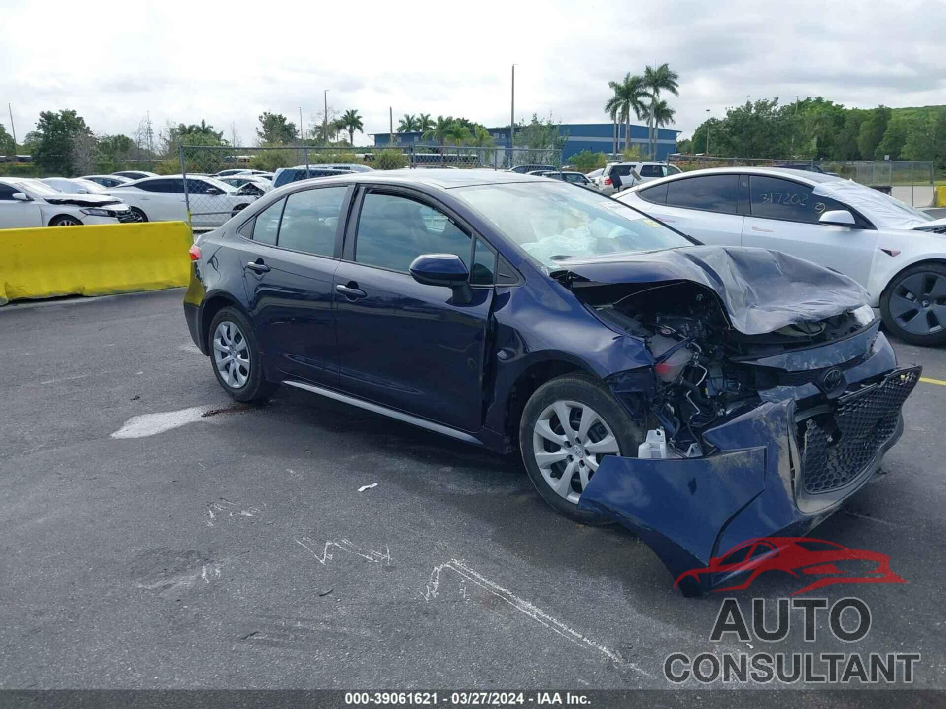 TOYOTA COROLLA 2022 - 5YFEPMAE2NP332330
