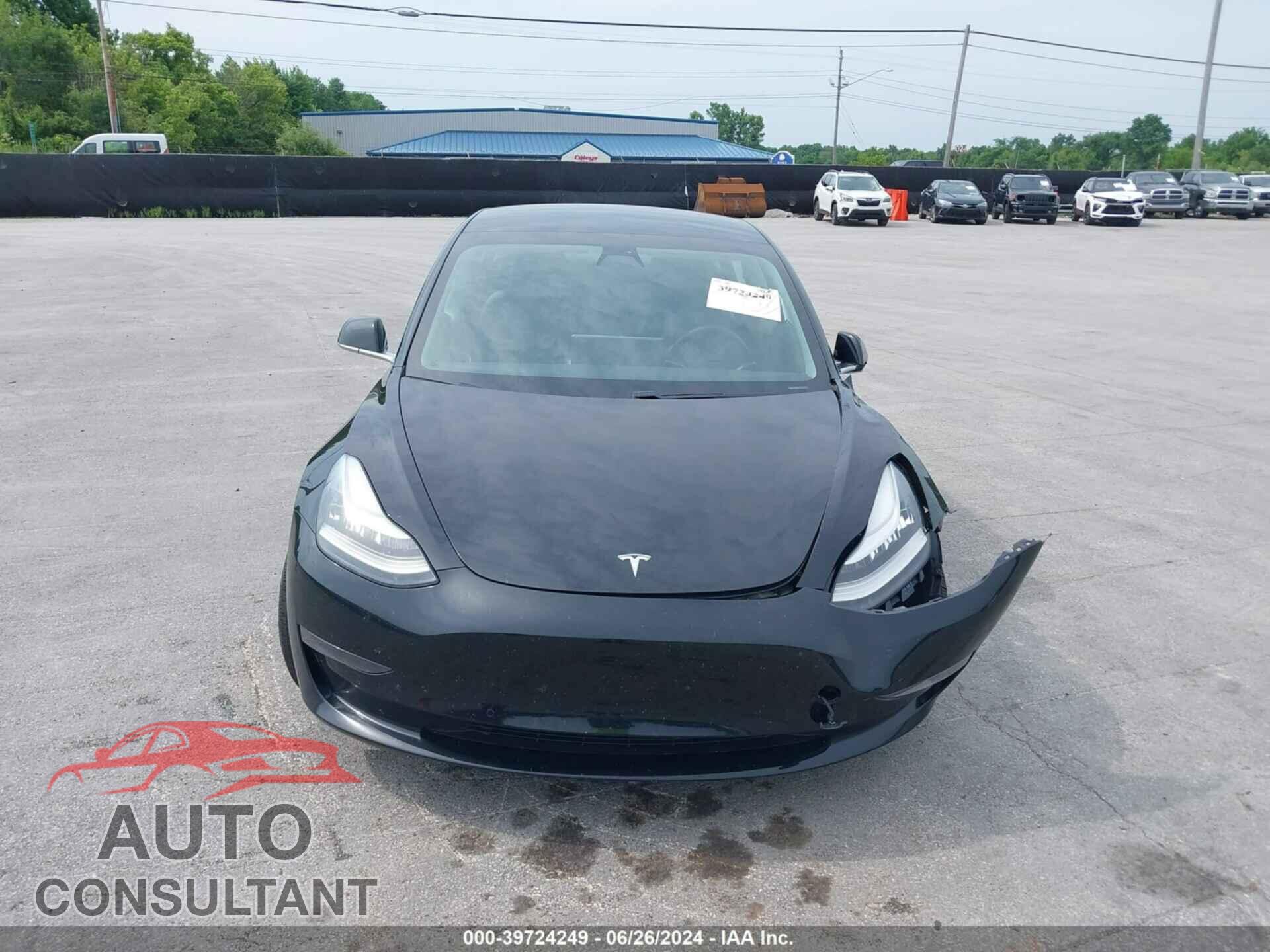 TESLA MODEL 3 2019 - 5YJ3E1EB8KF388873