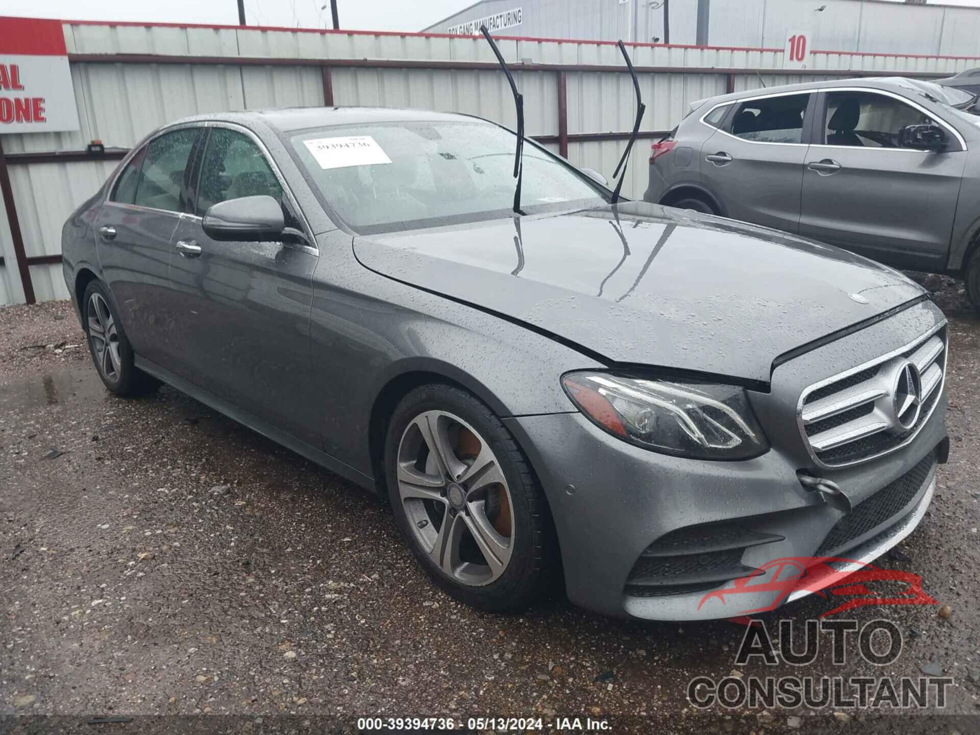 MERCEDES-BENZ E 300 2017 - WDDZF4JB1HA092213