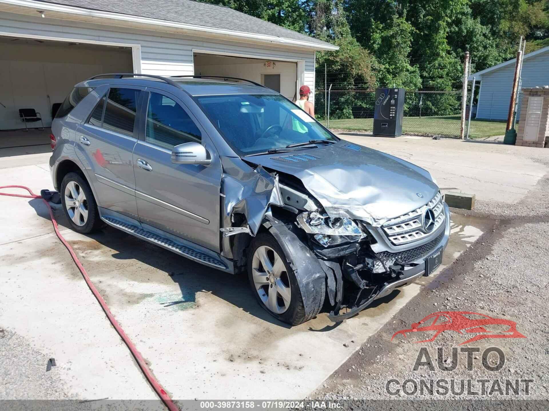 MERCEDES-BENZ ML 350 BLUETEC 2011 - 4JGBB2FB5BA722323