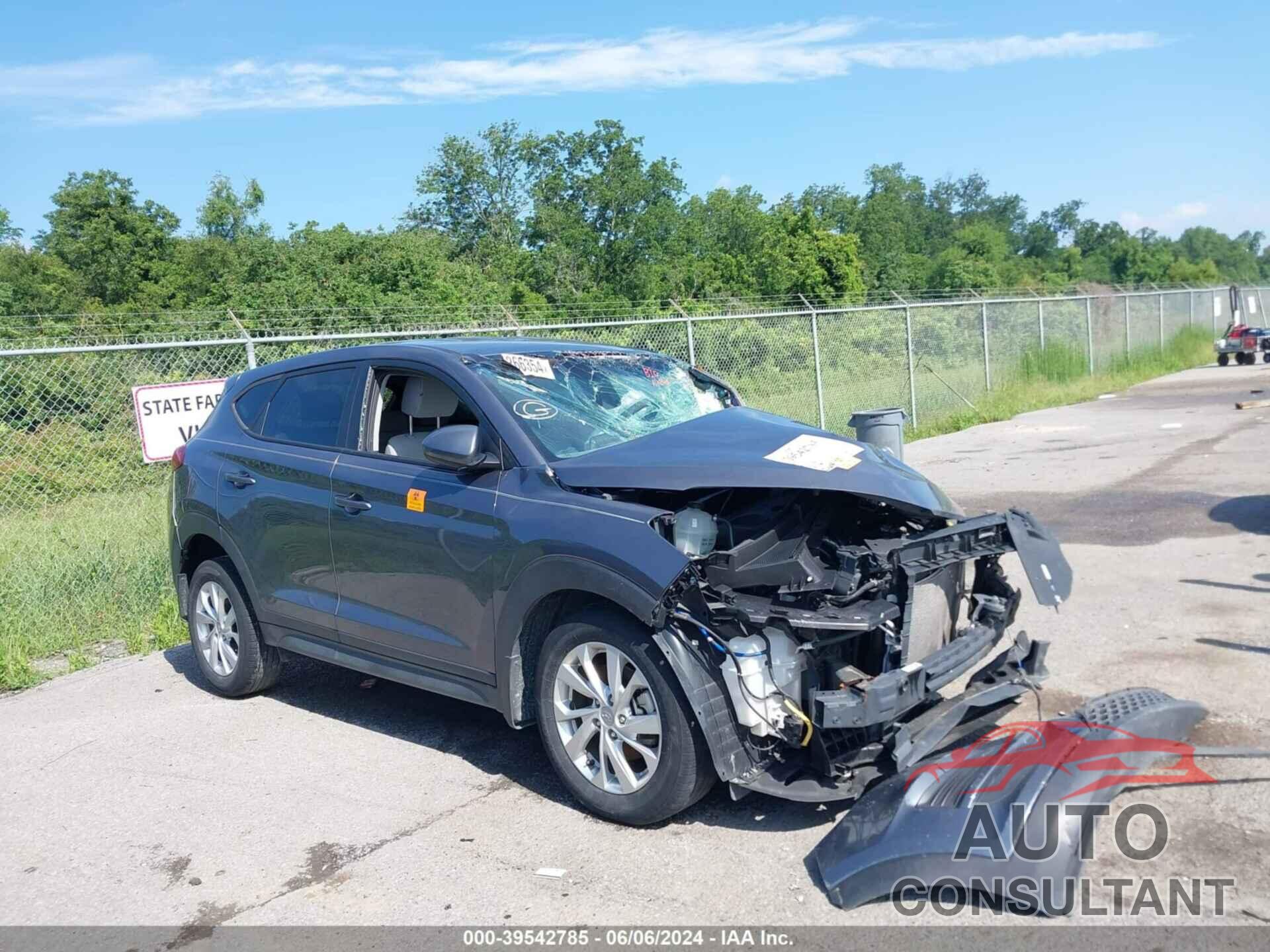 HYUNDAI TUCSON 2021 - KM8J23A44MU290240