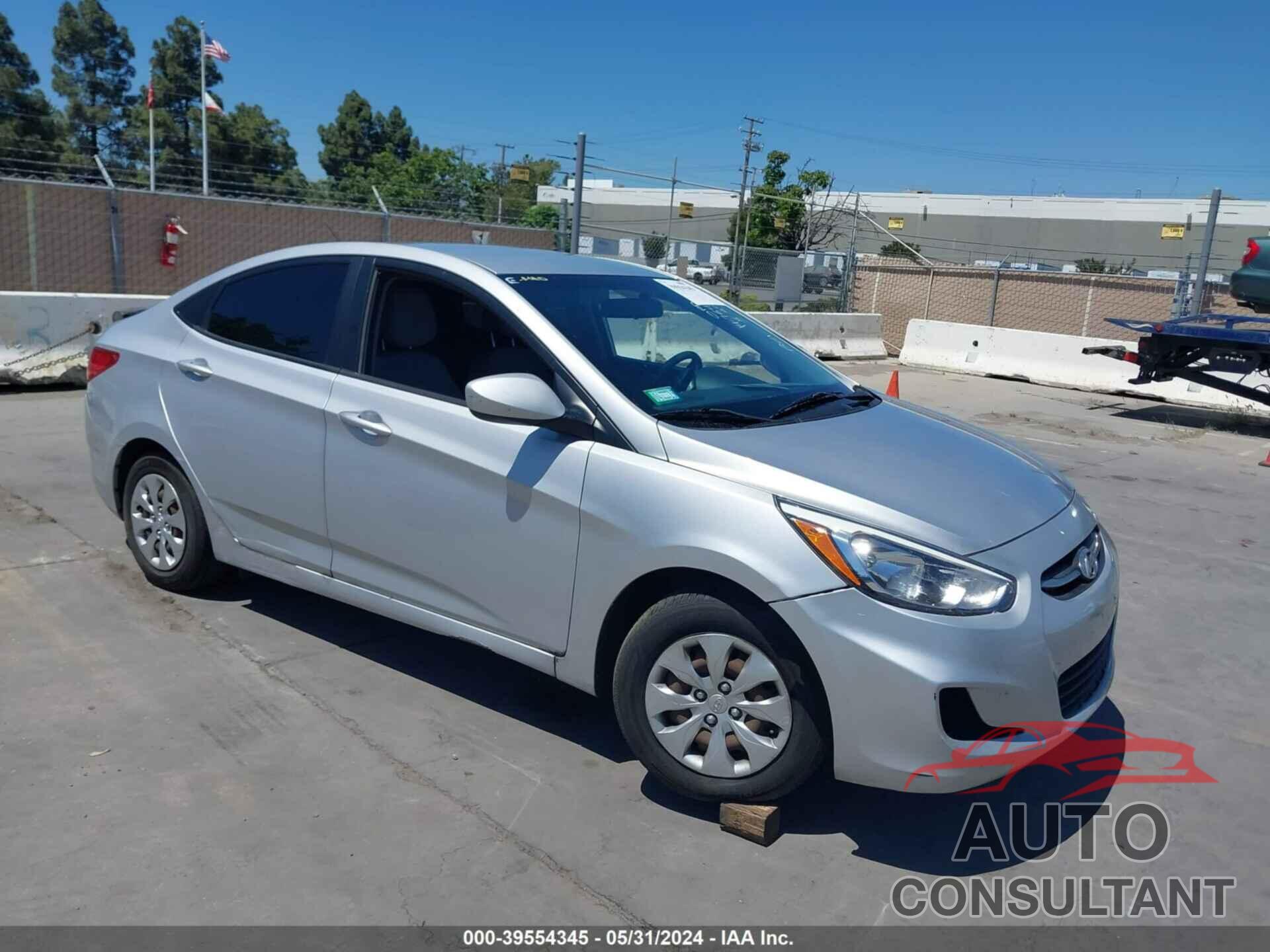 HYUNDAI ACCENT 2016 - KMHCT4AEXGU012709