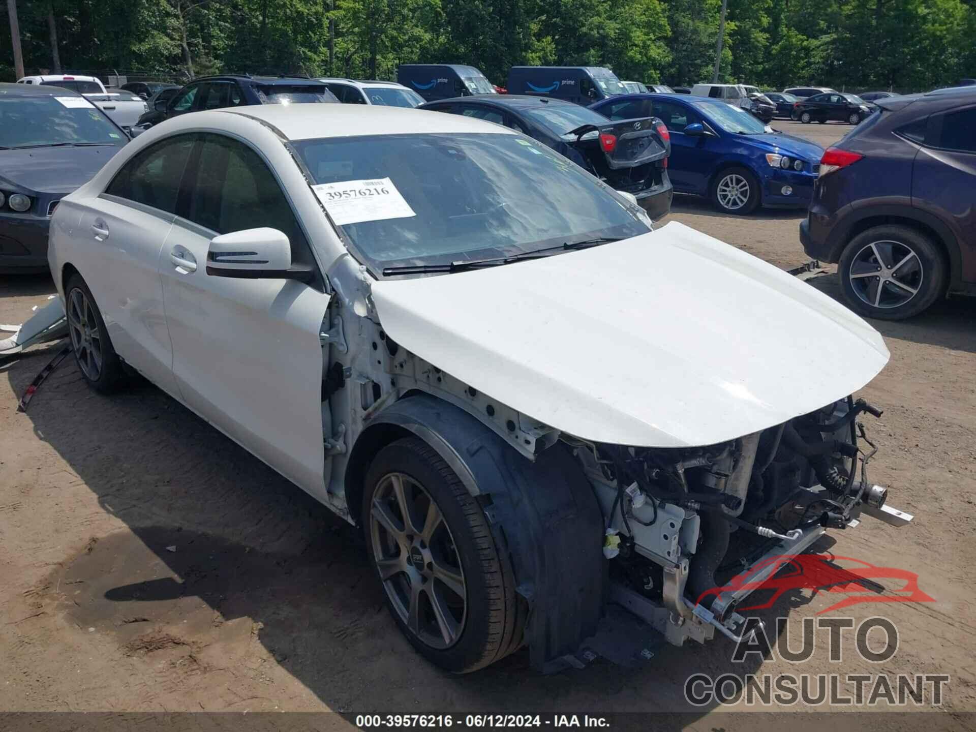 MERCEDES-BENZ CLA 250 2016 - WDDSJ4GB5GN364342