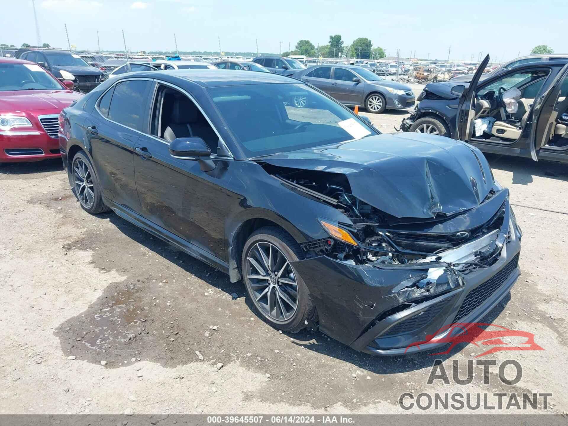 TOYOTA CAMRY 2024 - 4T1G11AK3RU217948