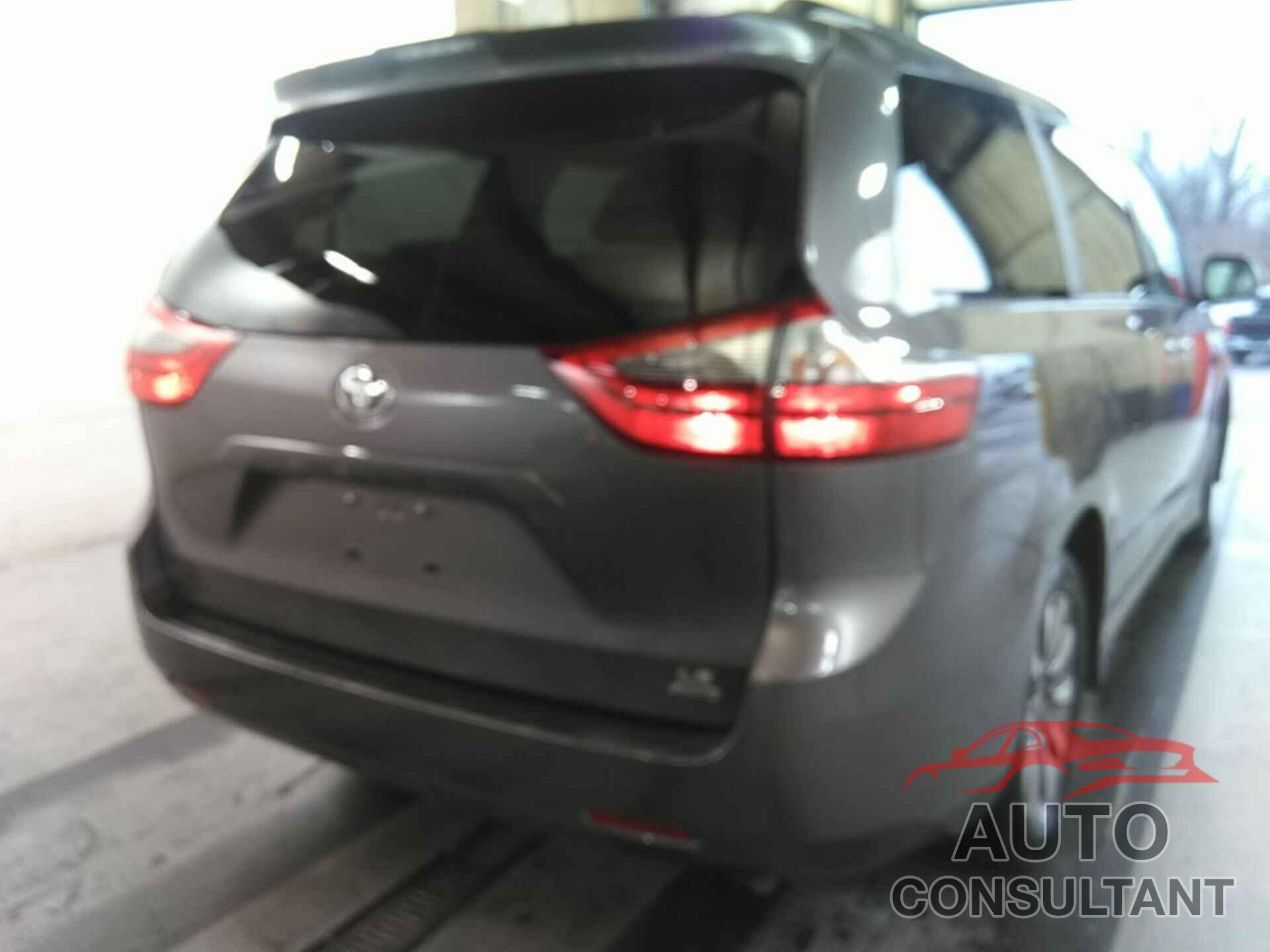 TOYOTA SIENNA 2020 - 5TDJZ3DC7LS245315