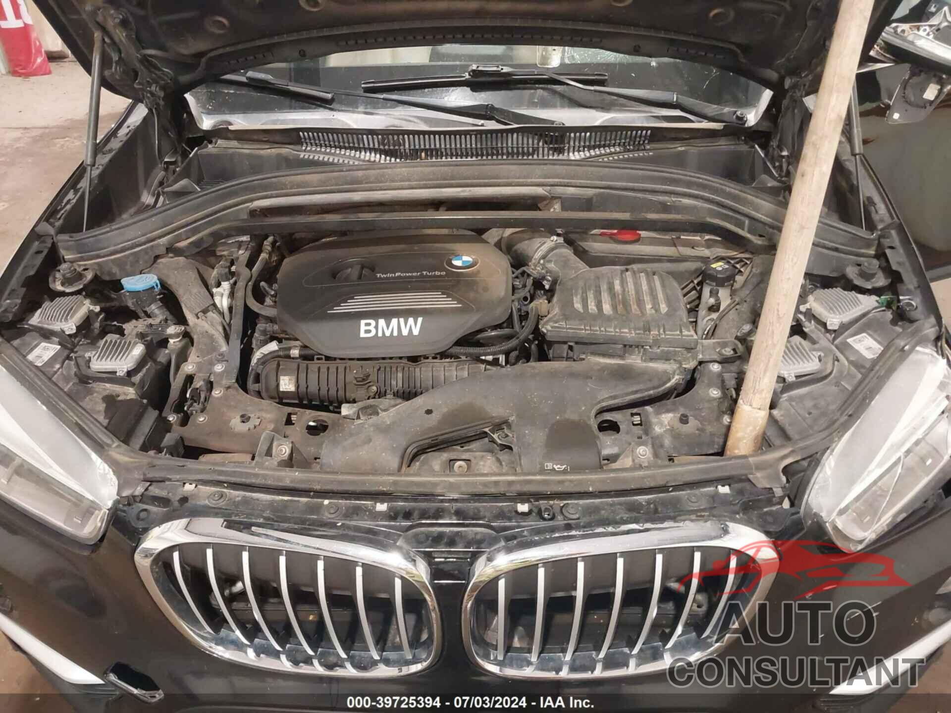 BMW X1 2016 - WBXHT3C38GP885215