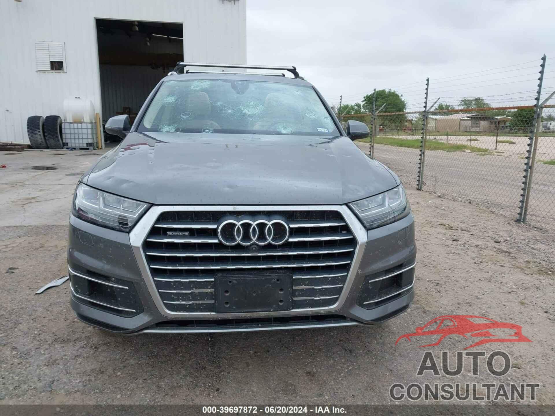 AUDI Q7 2018 - WA1LHAF71JD023453