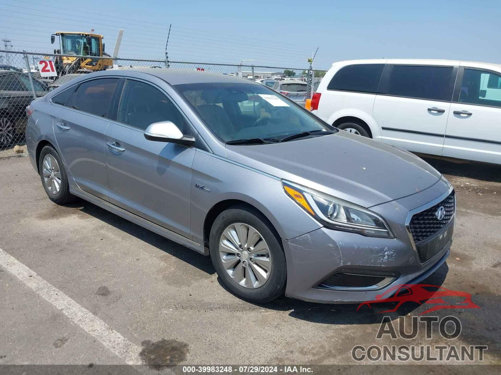 HYUNDAI SONATA HYBRID 2016 - KMHE24L13GA027737