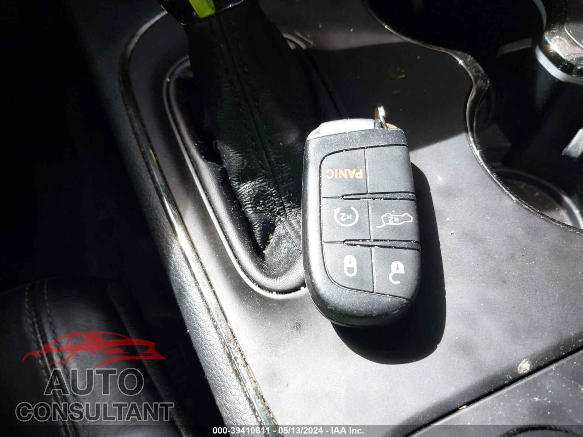 DODGE DURANGO 2019 - 1C4SDJCT1KC738481