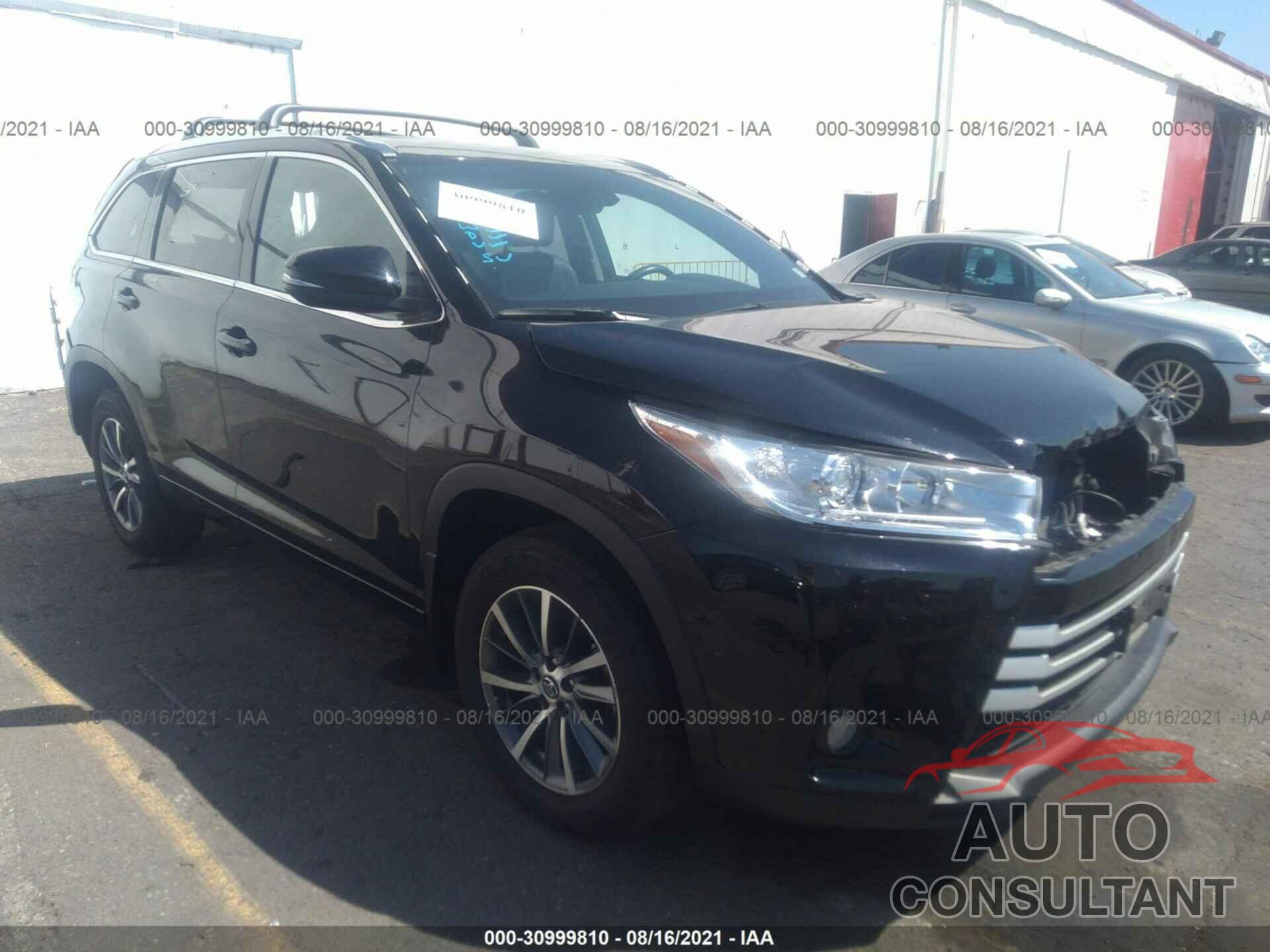 TOYOTA HIGHLANDER 2018 - 5TDJZRFH6JS912934