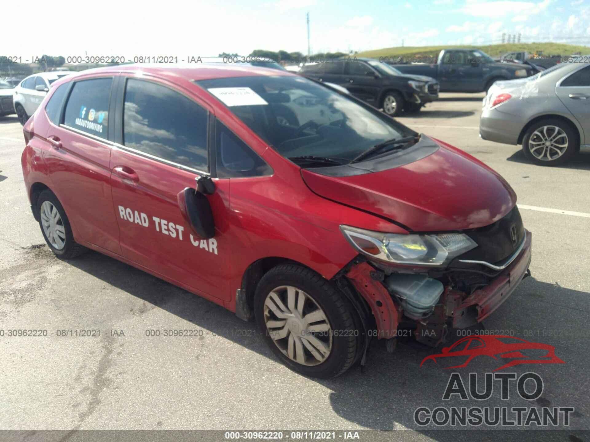 HONDA FIT 2016 - JHMGK5H50GX006905