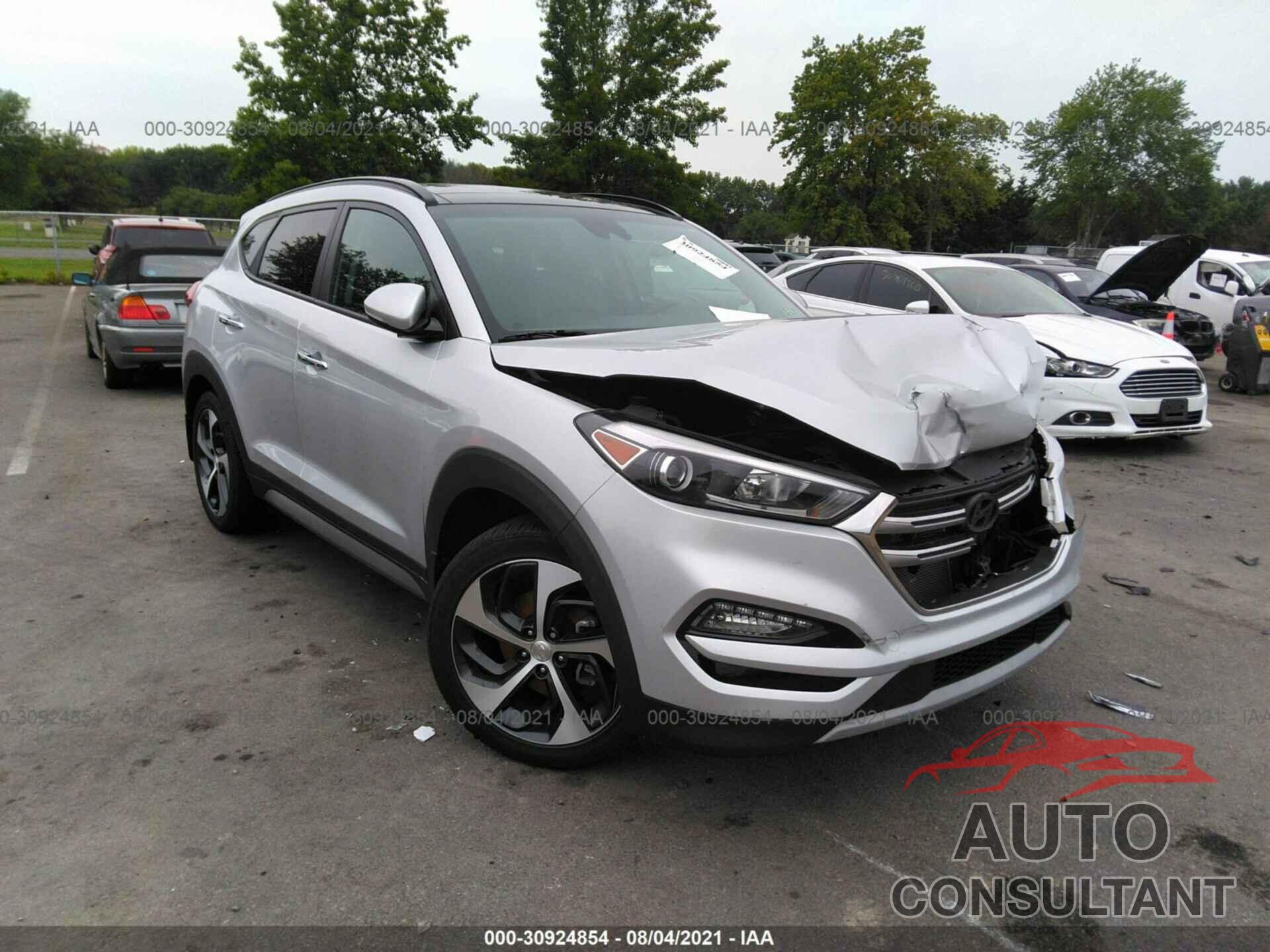 HYUNDAI TUCSON 2017 - KM8J3CA22HU333071