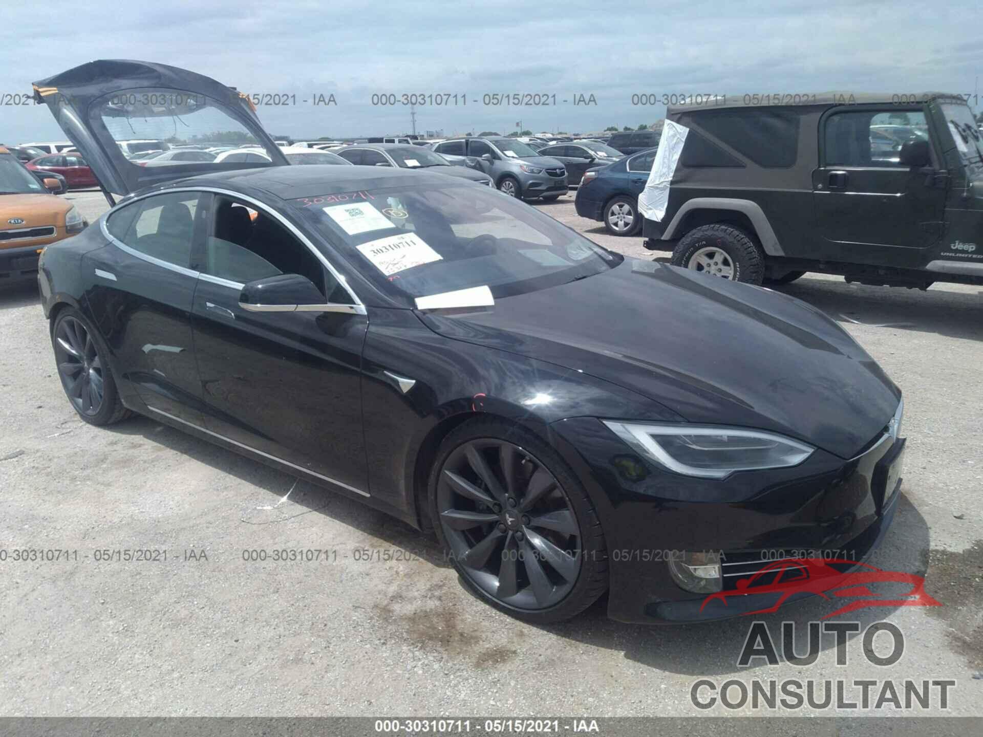 TESLA MODEL S 2017 - 5YJSA1E2XHF219275