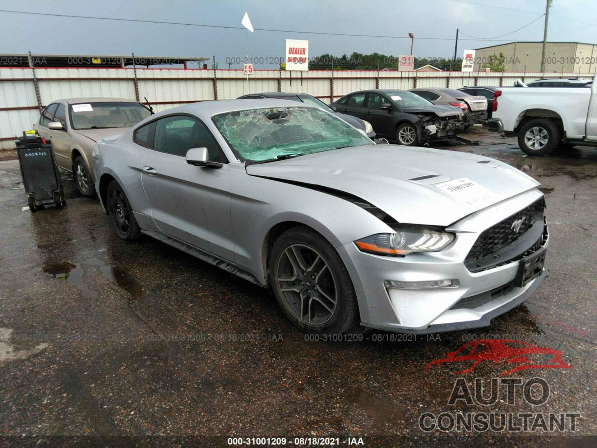 FORD MUSTANG 2018 - 1FA6P8TH4J5156137