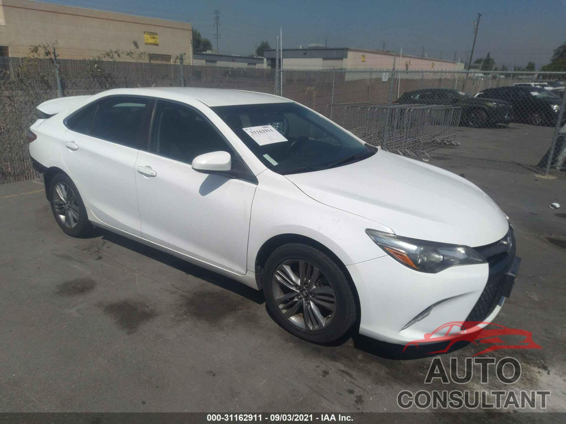 TOYOTA CAMRY 2016 - 4T1BF1FK2GU195524